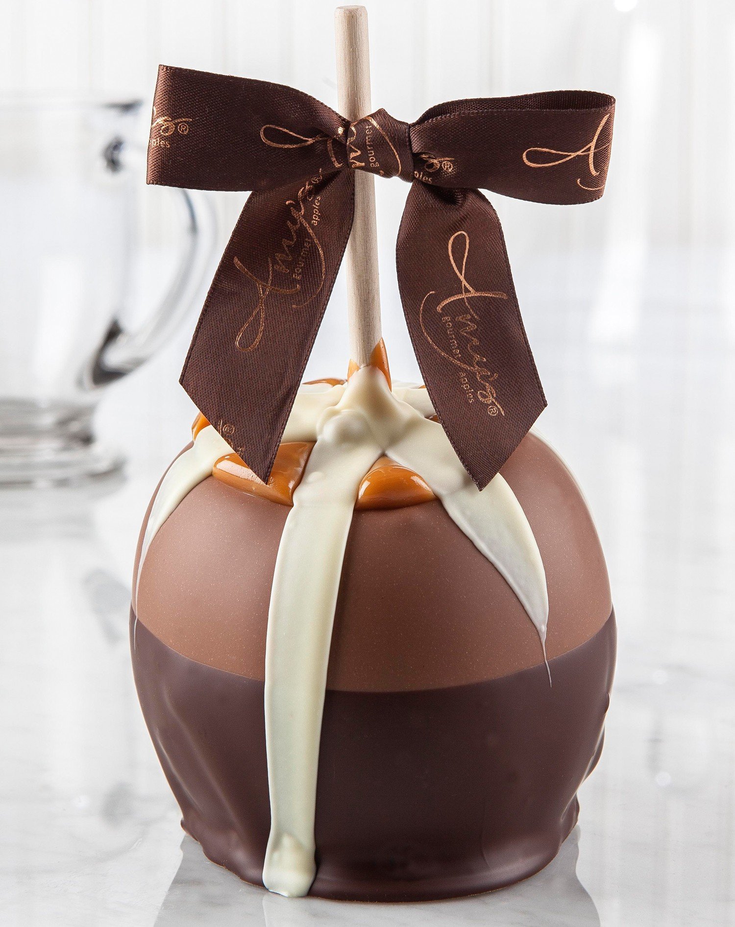 Double Dunked Caramel Apples with Belgian Chocolate - Gourmet Candy Treats for Halloween, Christmas Gifts & Party Desserts