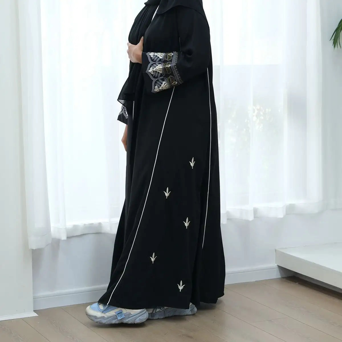 Embroidered Dubai Cardigan Open Abaya Dress for Women - Elegant Islamic Modest Wear - Perfect for Prayer, Eid, Wedding & Special Occasions