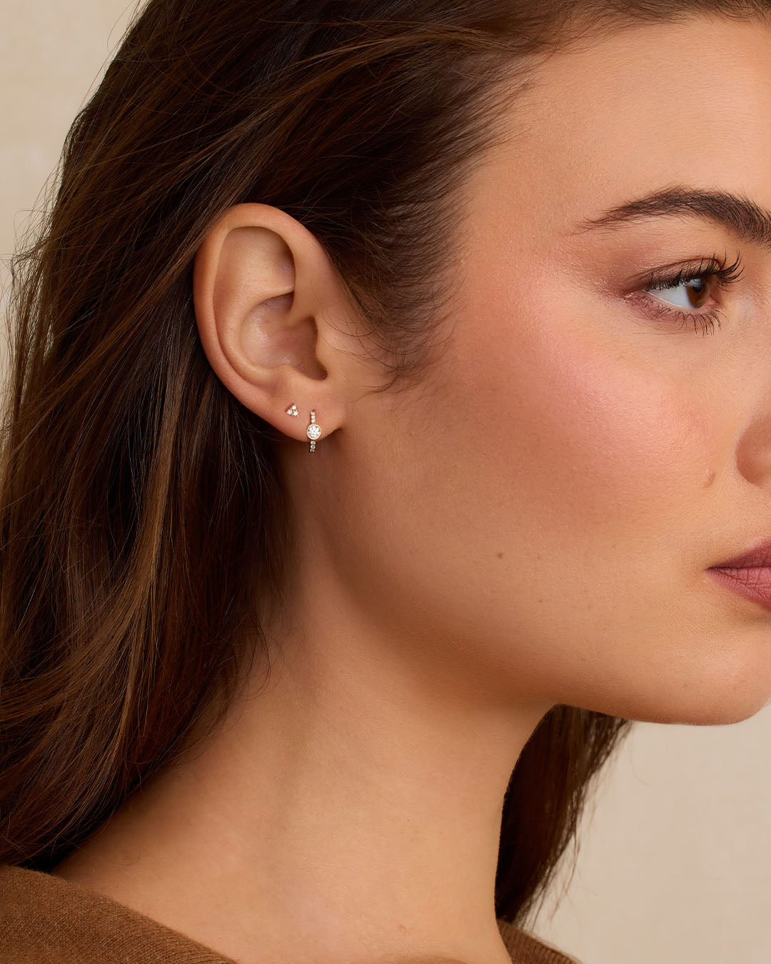 Lab Grown Diamond Circle Single Huggie Earrings for Women - Minimalist Gold Hoop Earrings for Everyday Wear, Gift for Her, Wedding, Anniversary, Party & Special Occasions