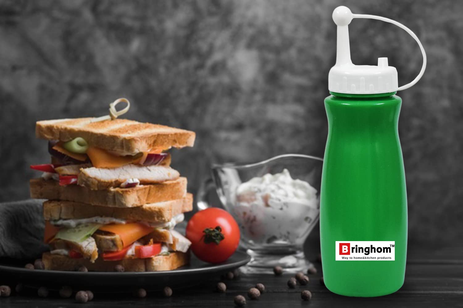 Bringhom 3-Pack Plastic Squeeze Bottles (570ml) - Condiment Dispenser for Ketchup, Mustard, Oil, Vinegar & Sauces - Leak-Proof Kitchen Bottles in Red, White & Green - Perfect for Restaurants, BBQs & Home Cooking