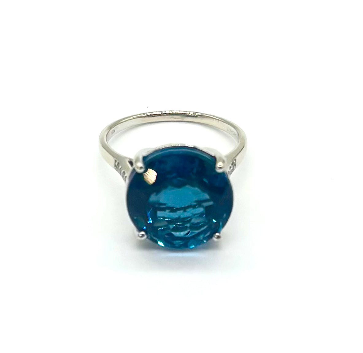 10K White Gold London Blue Topaz Ring for Women – Elegant Solitaire Birthstone Jewelry Gift for Engagement, Anniversary & Special Occasions