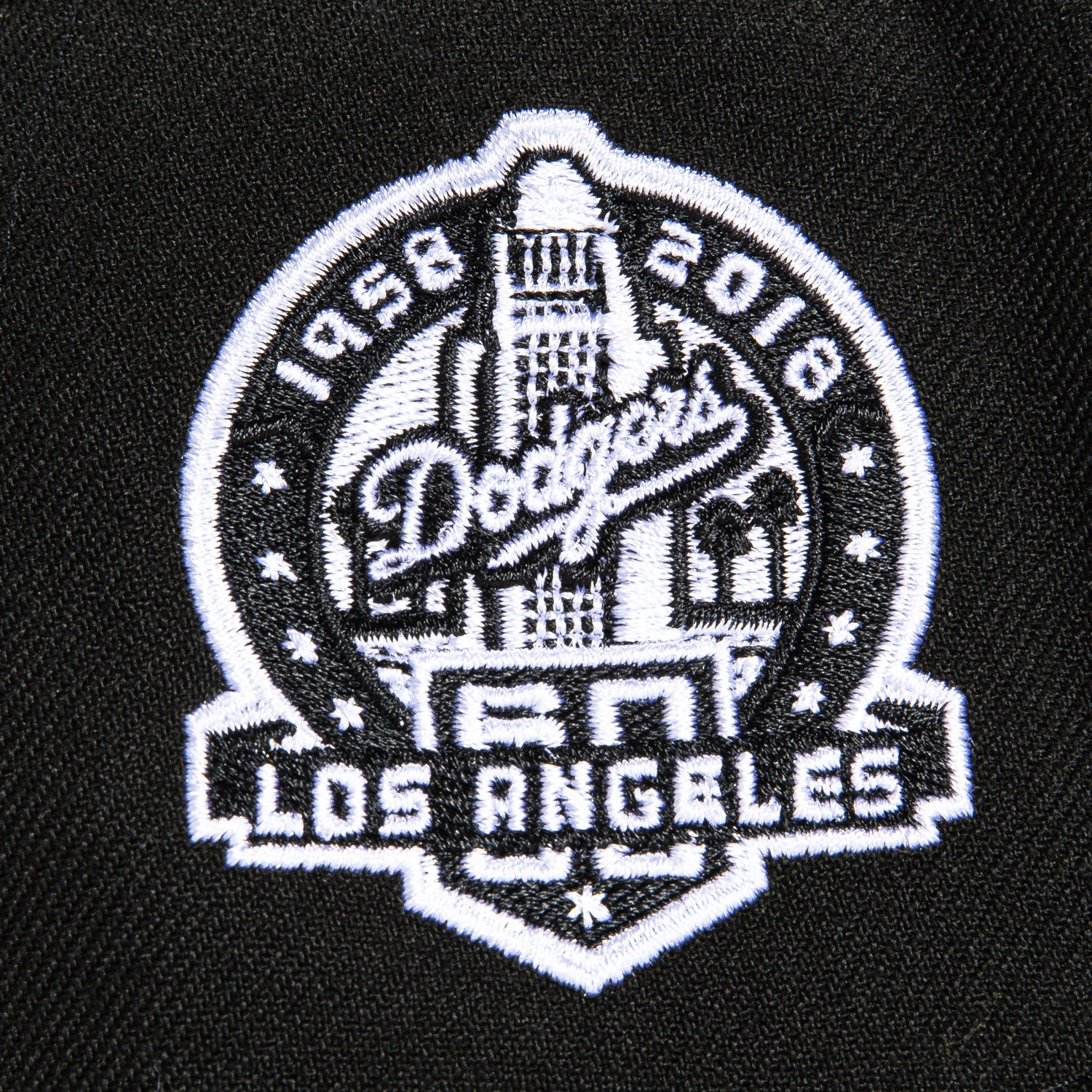 New Era 9Forty A-Frame Los Angeles Dodgers 60th Anniversary Patch Snapback Upside Down Baseball Cap - Black & White Adjustable Hat for Men & Women - Perfect for Baseball Games, Sports Events & Streetwear Fashion