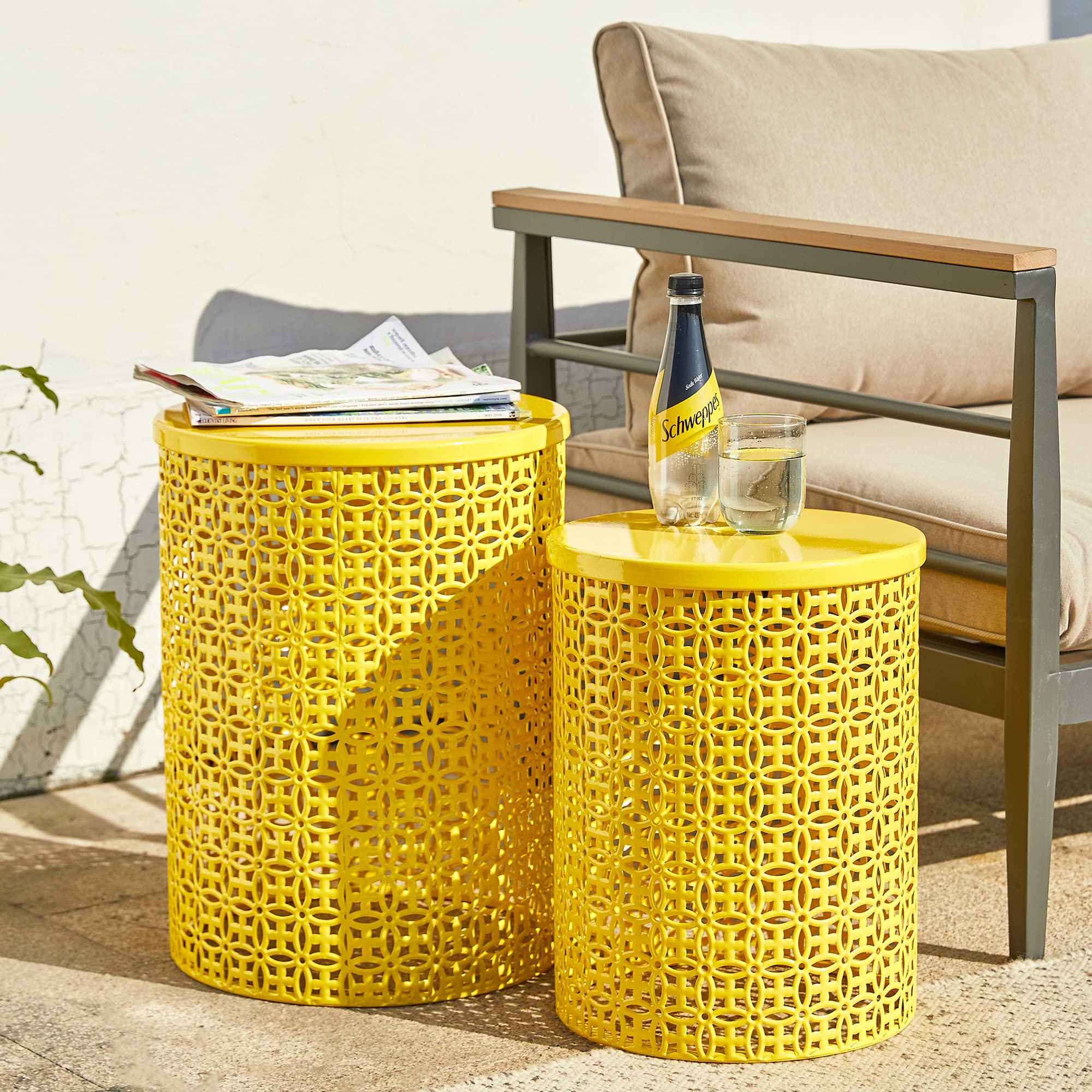 Glitzhome 2-Piece Outdoor Side Table Set - Heavy Duty Metal Frame Modern End Table for Garden, Patio, Balcony - Glossy Yellow Accent Table for Indoor & Outdoor Use - Perfect for Poolside, BBQ, and Relaxing Spaces
