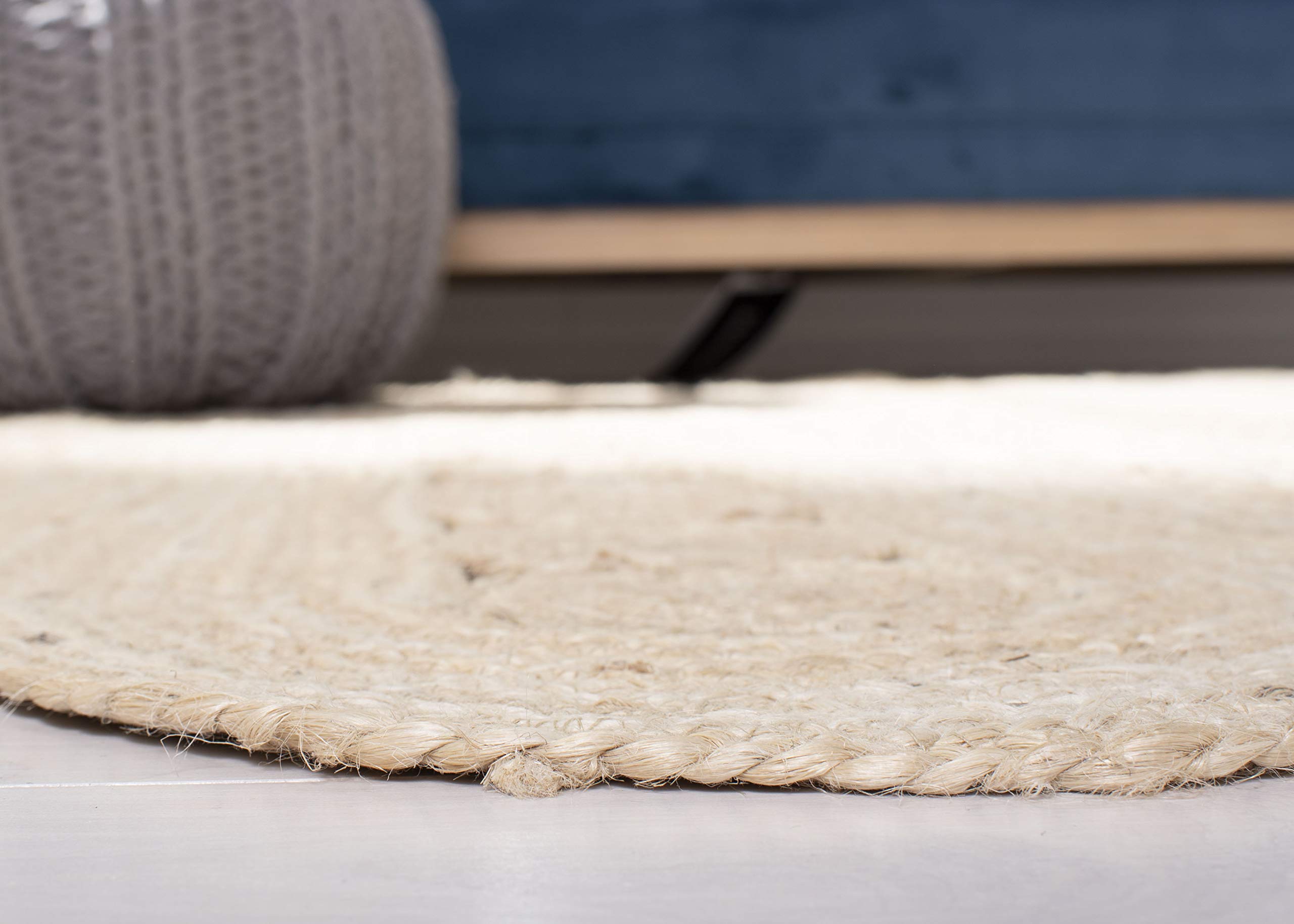 SAFAVIEH Natural Fiber Handmade Braided Jute Area Rug - 6' x 9' Farmhouse Woven Rug in Ivory, Perfect for High Traffic Living Room, Bedroom & Entryway (NF365A) | Cozy Home Decor, Boho Chic Style, Durable Floor Mat for Family Spaces