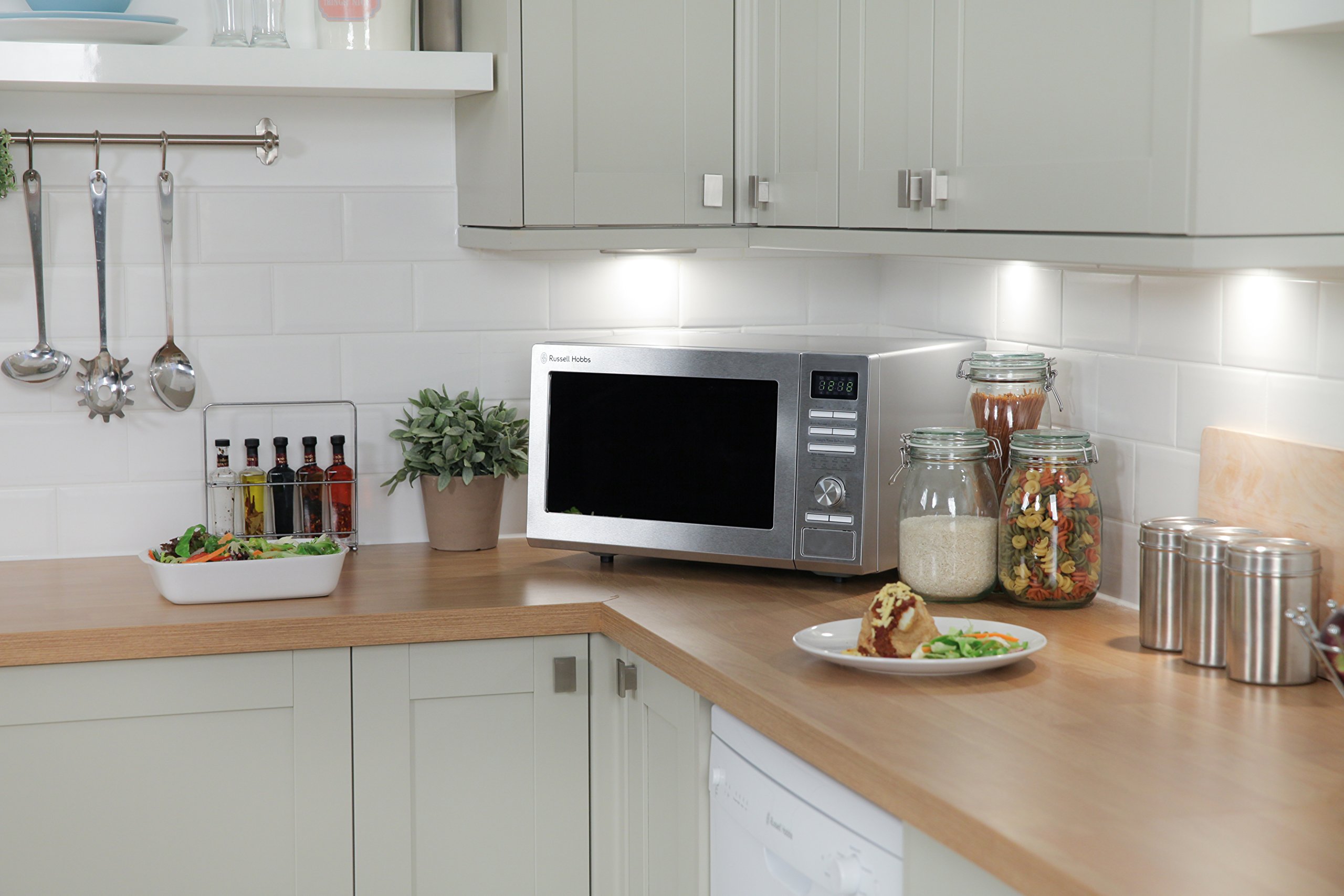 Russell Hobbs RHM2563 25L Digital 900W Solo Microwave Oven in Stainless Steel - Perfect for Small Kitchens, Dorms & Office Break Rooms