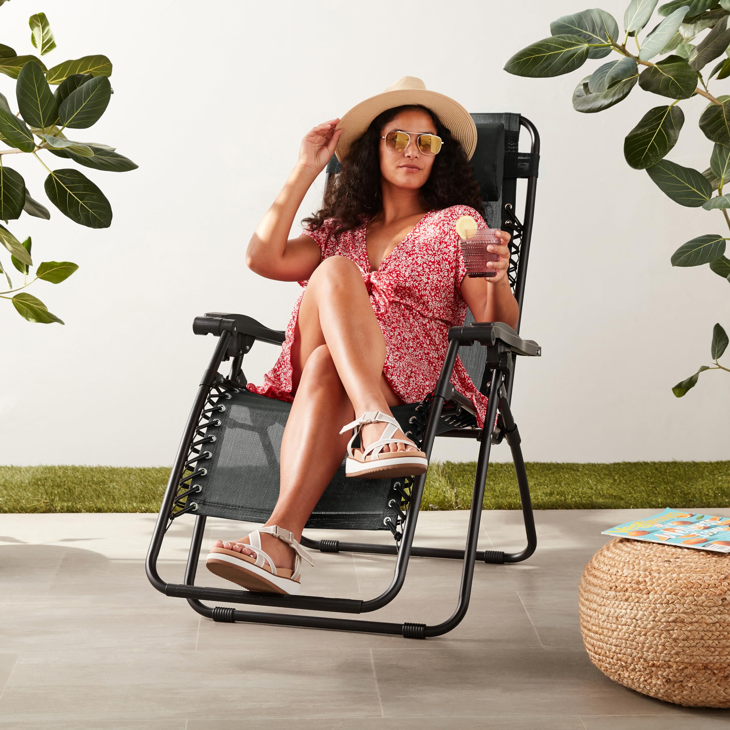 Amazon Basics Outdoor Textilene Adjustable Zero Gravity Folding Reclining Lounge Chair with Pillow, 26 Inch, Black - Perfect for Patio, Poolside, Beach, and Backyard Relaxation