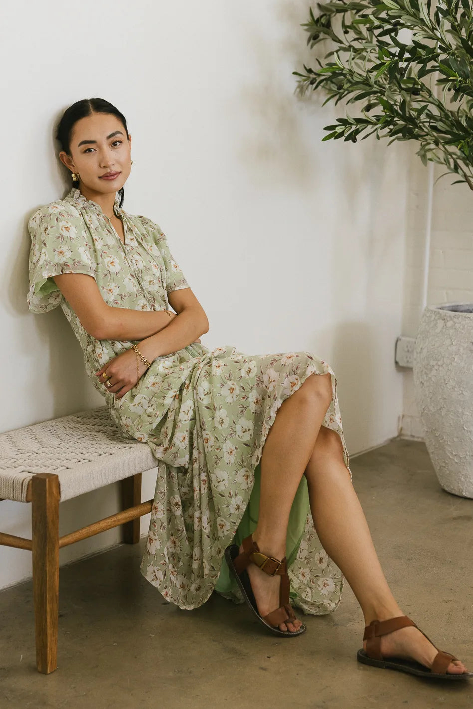 Milan Floral Maxi Dress - Elegant Long Summer Dress for Women, Boho Flowy Beach Dress with Pockets - Perfect for Vacations, Weddings & Outdoor Events