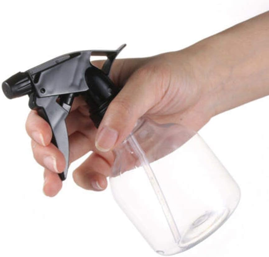 Professional Manual Water Spray Bottle for Salon & Barber - Plastic Refillable Trigger Sprayer with Fine Mist for Hair Styling, Alcohol Disinfection & Plant Misting - Perfect for Hairstylists, Gardeners & Home Cleaning