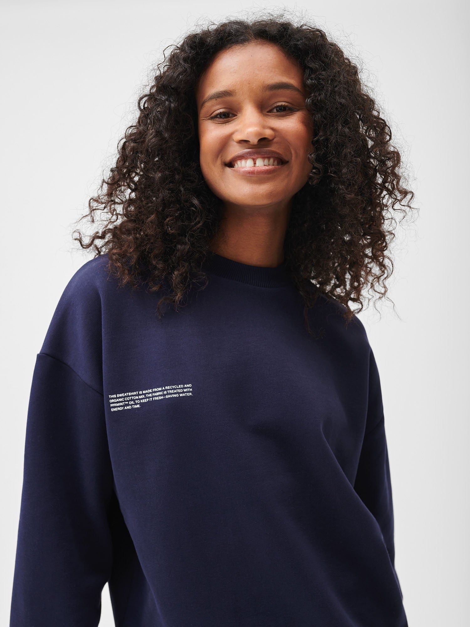 Women's 365 Heavyweight Fleece Sweatshirt - Soft Comfort Pullover Hoodie for Casual Wear, Lounge & Outdoor Activities - Navy Blue