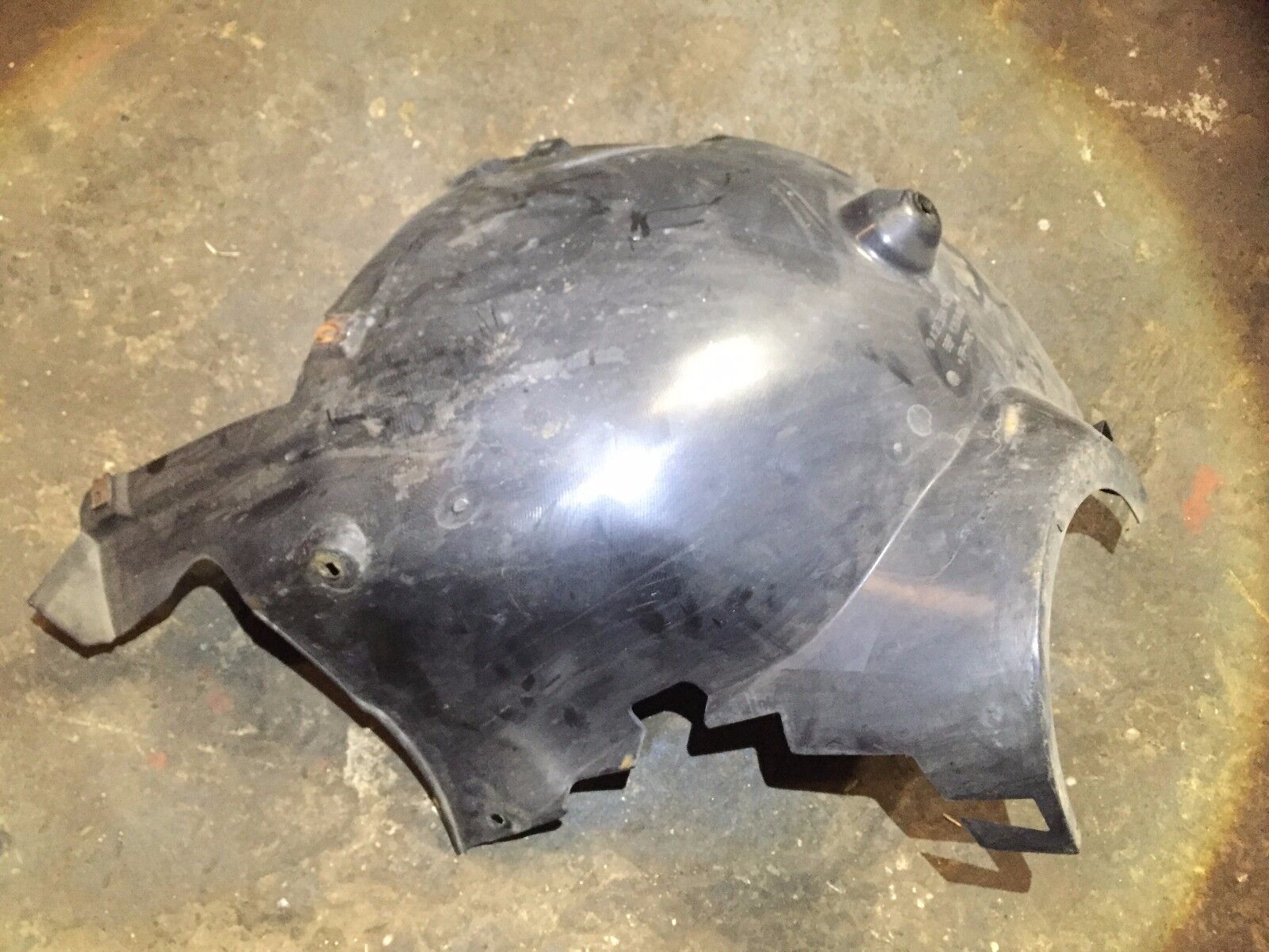 2003-2006 Mercedes C230 W203 Coupe Front Passenger Side Fender Liner Splash Guard - OEM Replacement Part for Enhanced Protection & Perfect Fit - Ideal for Car Restoration & DIY Auto Repair Projects