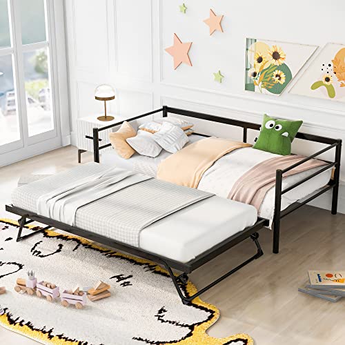 Black Daybed