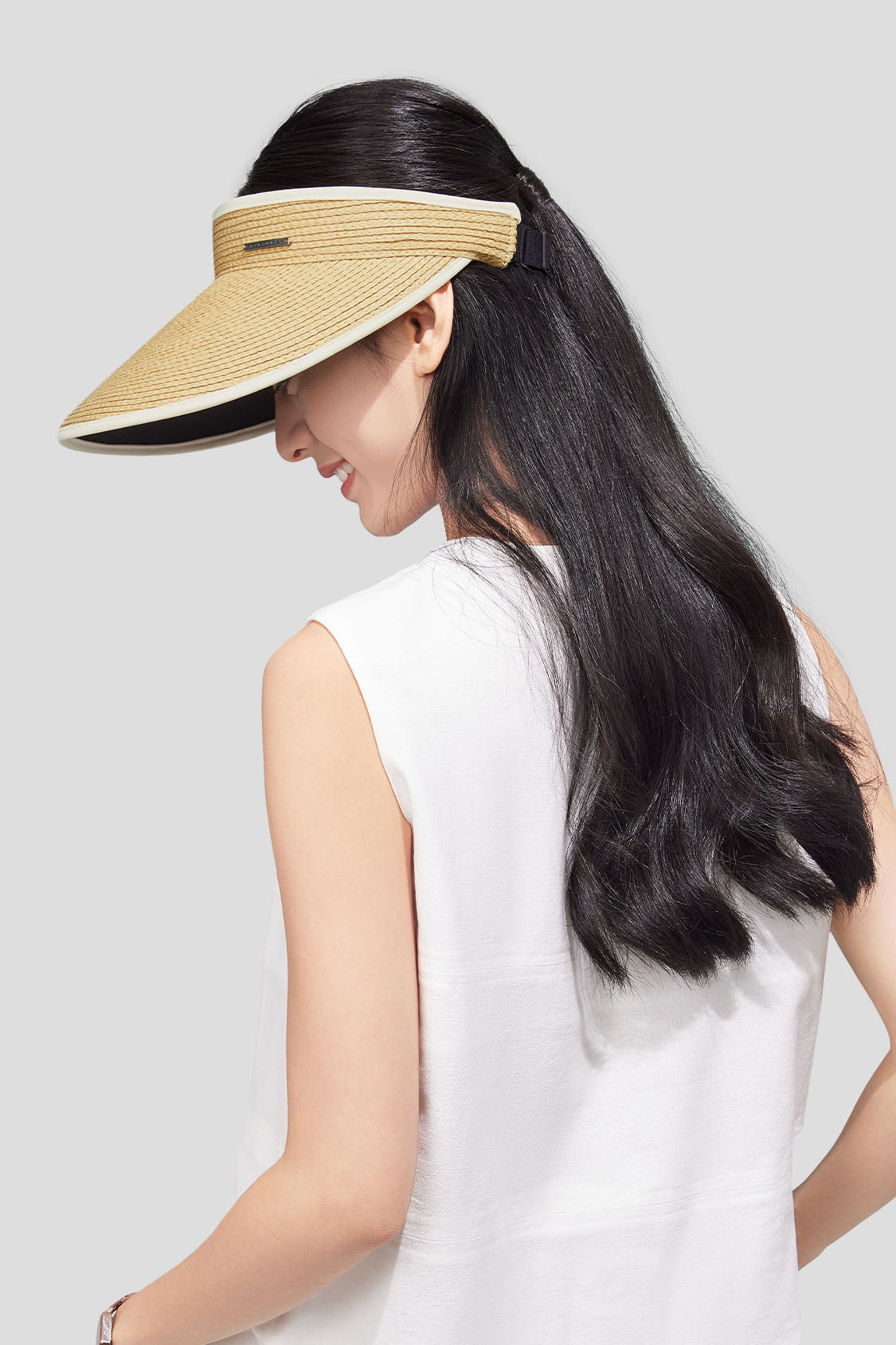 Raffia Women's Straw Sun Hat UPF50+ Wide Brim Beach Hat for Summer Outdoor Activities - Perfect for Beach, Pool, Gardening, and Travel