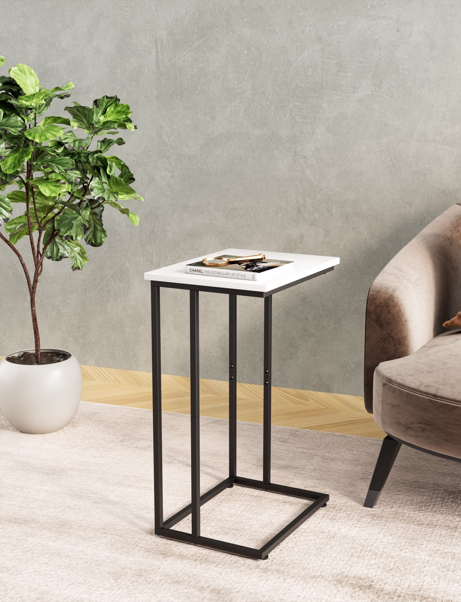 Industrial Style White Wide C Side Table - Metal Frame Couch Laptop Table with Snack Tray for Sofa & Bed - Perfect for Living Room, Bedroom, Office or Dorm Use