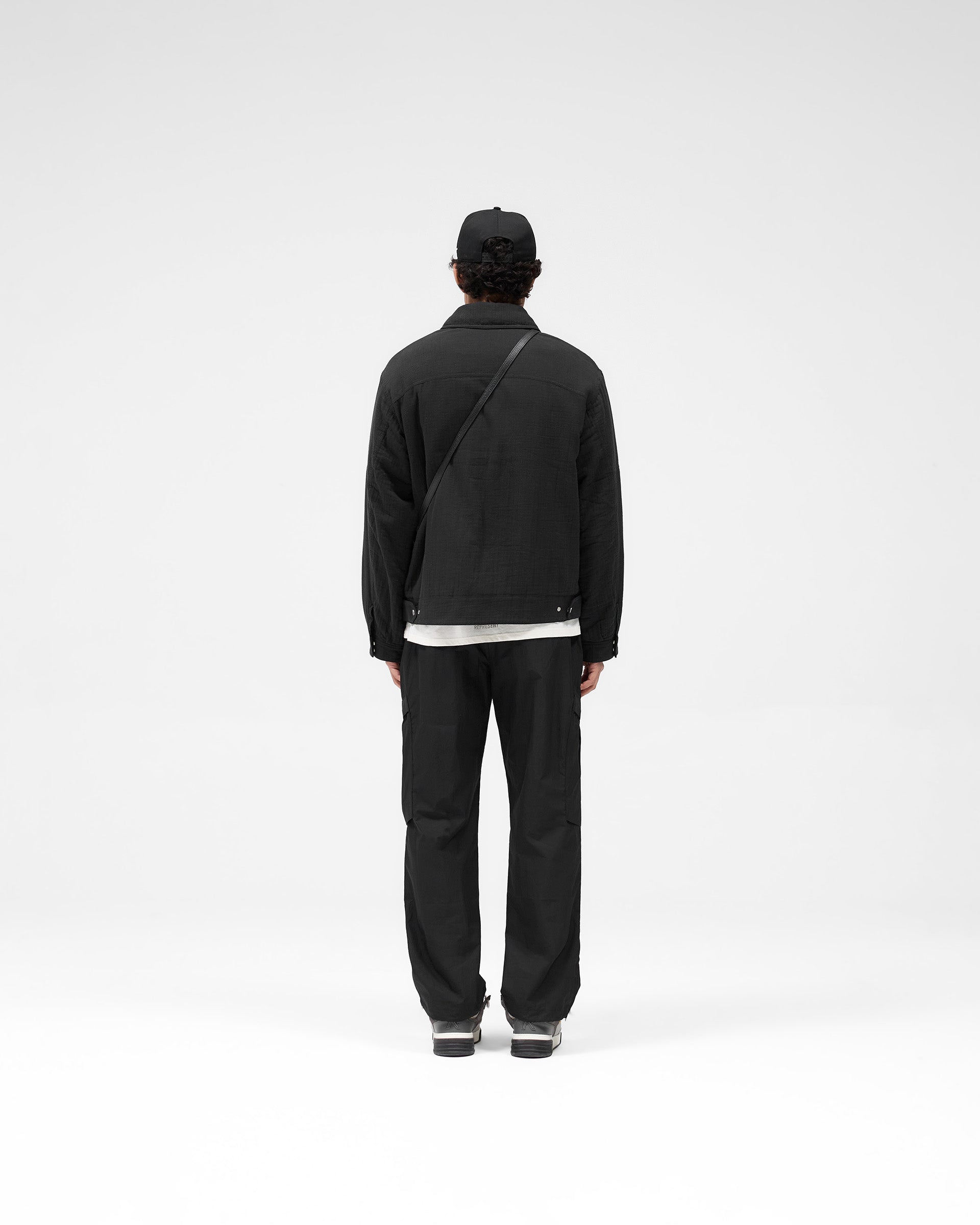 Crinkle Trucker Jacket for Men & Women - Stylish Black Denim Jacket with Wrinkled Texture | Perfect for Casual Outfits, Streetwear & Fall Layering