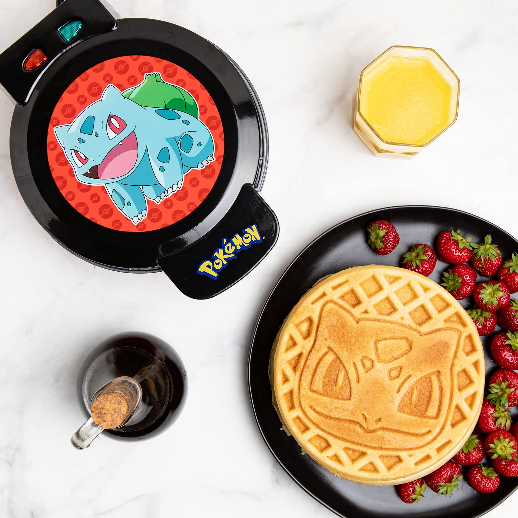 Uncanny Brands Pokémon Bulbasaur Waffle Maker - Non-Stick Compact Waffle Iron for Kids & Adults - Easy to Clean Fun Kitchen Appliance - Perfect for Breakfast, Parties & Pokémon-Themed Events