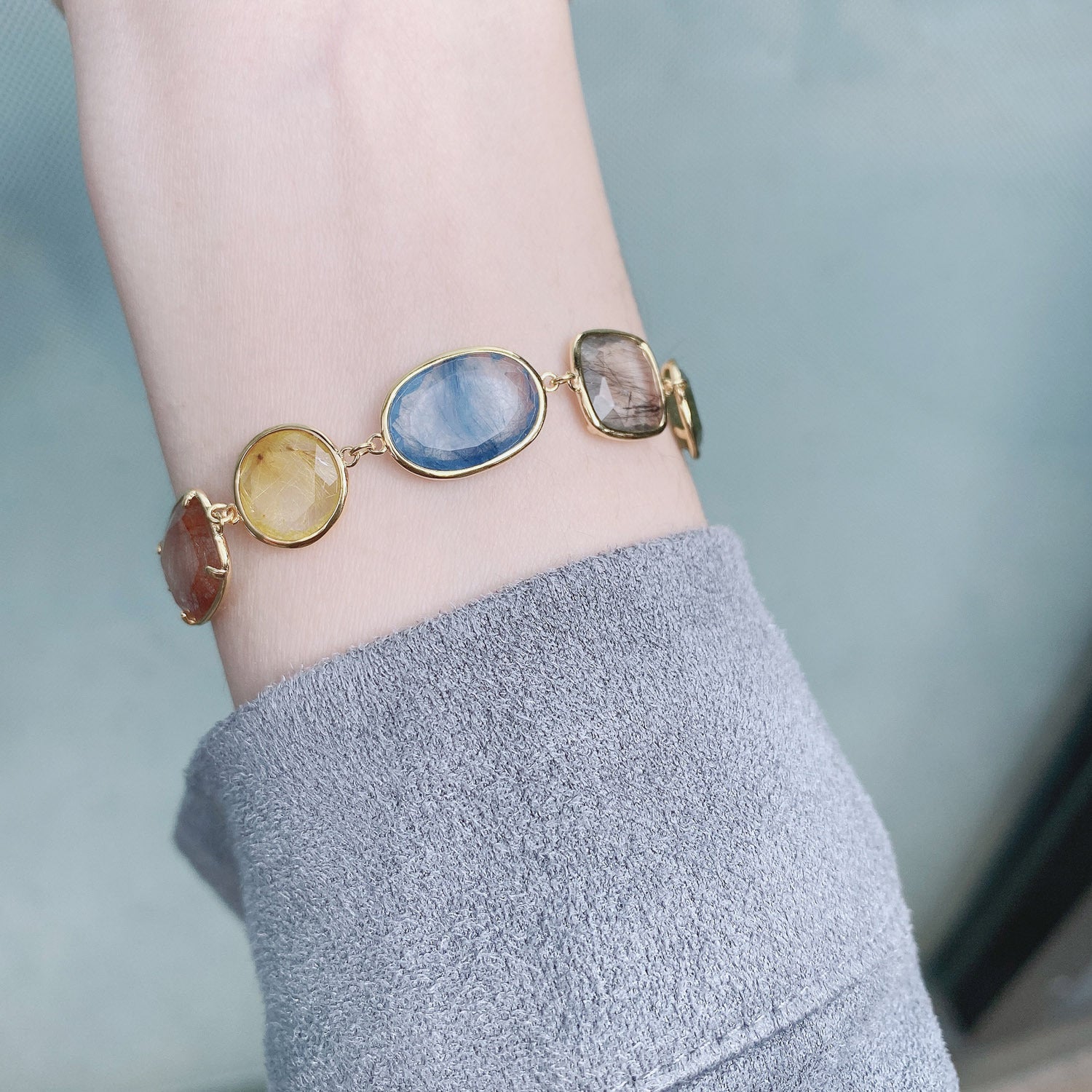 Aquamarine Amethyst Birthstone Spiritual Healing Bracelet for Women - March & February Birthstone Jewelry, Chakra Balancing, Meditation & Yoga Accessories | HJZB 201