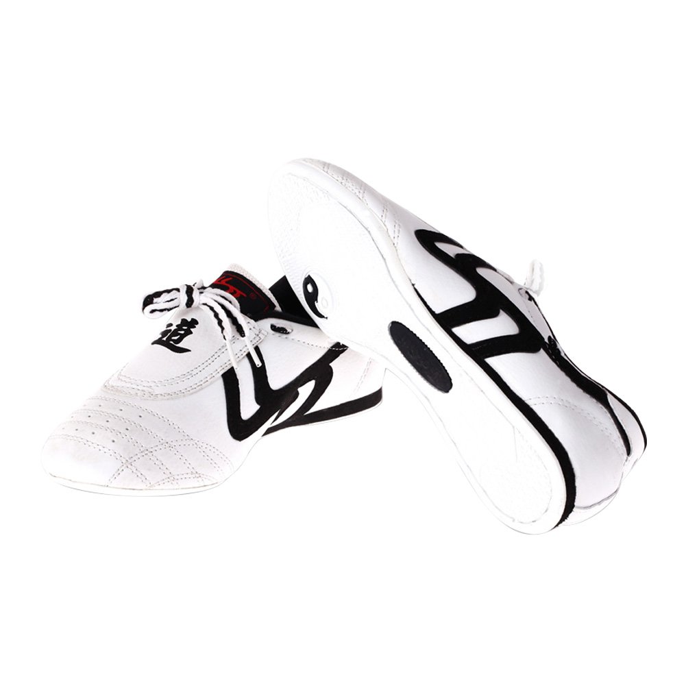 VGEBY Breathable Non-Slip Taekwondo Shoes for Adults - Lightweight Martial Arts Training Shoes for Women & Men (Size 37) - Black & White Kung Fu Shoes for Taekwondo, Tai Chi, Karate & Wushu Practice