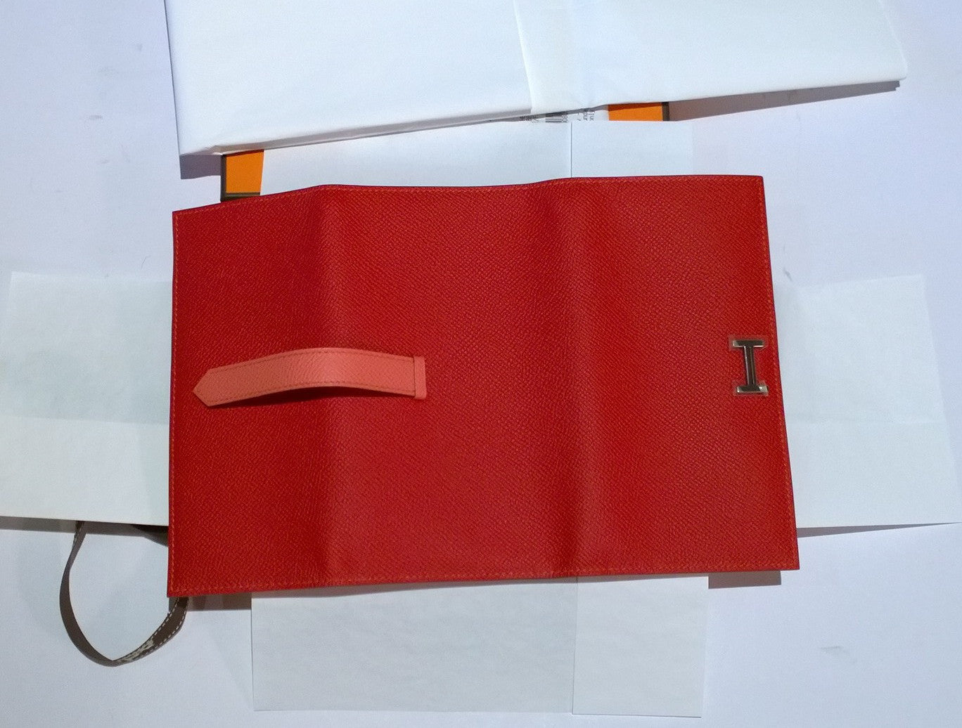 Hermès Bearn Verso Tri-Fold Wallet in Rouge Casaque & Flamingo - Epsom Leather with 2 Pockets - Perfect for Everyday Use & Luxury Gift Giving