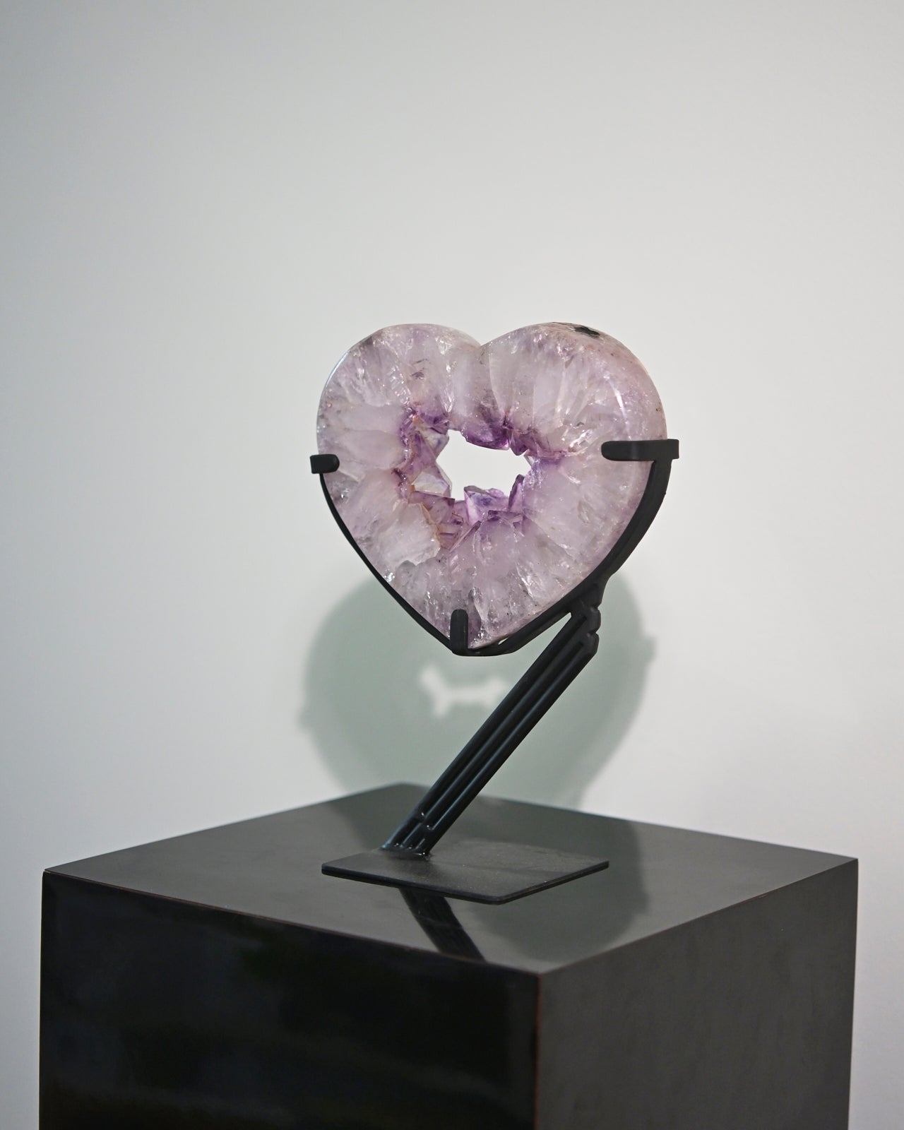 Natural Amethyst Crystal Geode Heart on Wooden Stand - 4lbs Raw Purple Quartz Cluster - Perfect for Home Decor, Meditation & Healing Crystal Gifts