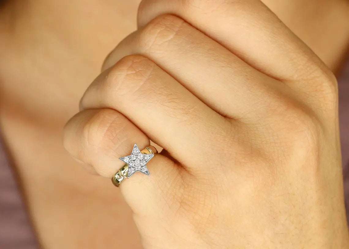 0.22pts Starburst Cluster Star Diamond Pave Ring 14K Gold - Elegant Stackable Wedding Band, Anniversary Gift for Her, Perfect for Everyday Wear & Special Occasions