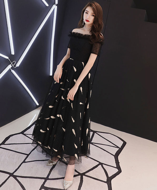 Elegant Black Tulle Prom Dress & Evening Gown for Women - Perfect for Homecoming, Formal Dances & Special Occasions
