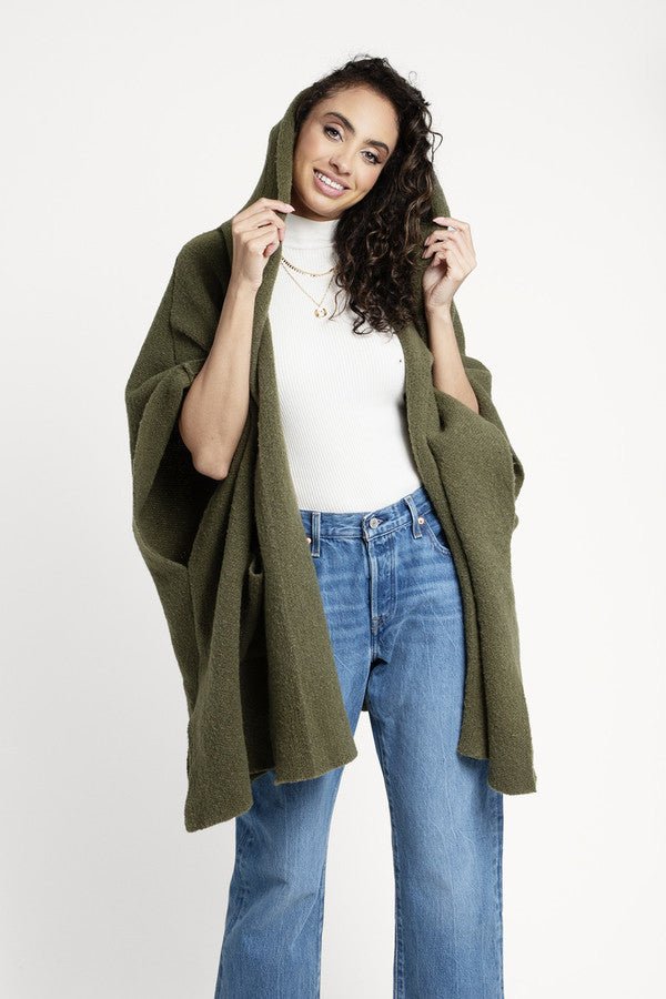 Stylish Oversized Hooded Kimono Robe - Lightweight & Comfortable Loungewear for Women - Perfect for Yoga, Spa, and Relaxation at Home