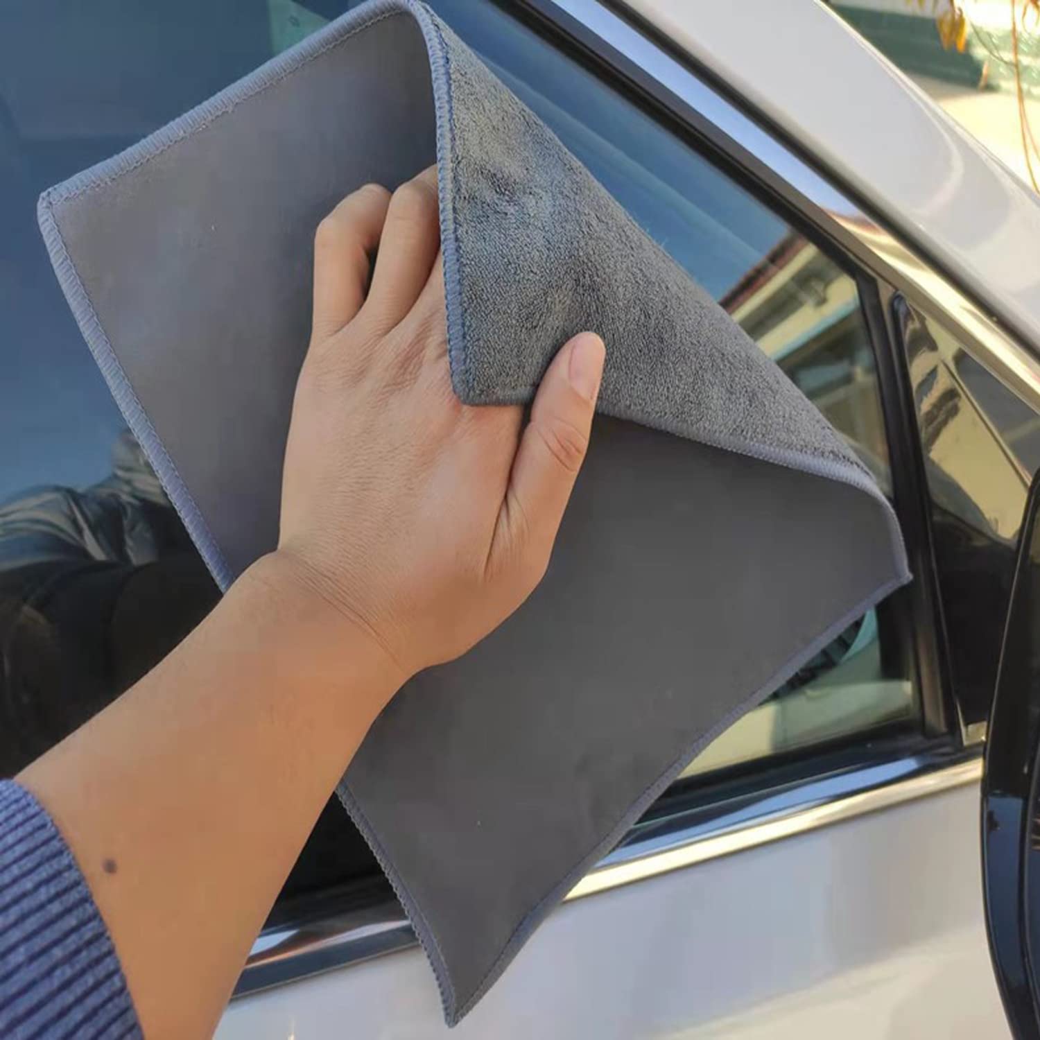 Super Absorbent Microfiber Car Drying Towel - Double-Sided Suede Coral Velvet for Scratch-Free Car Washing | Lint-Free, Thickened Cleaning Cloth for Vehicles (Grey) | Perfect for Car Detailing, Auto Wash & Quick Drying