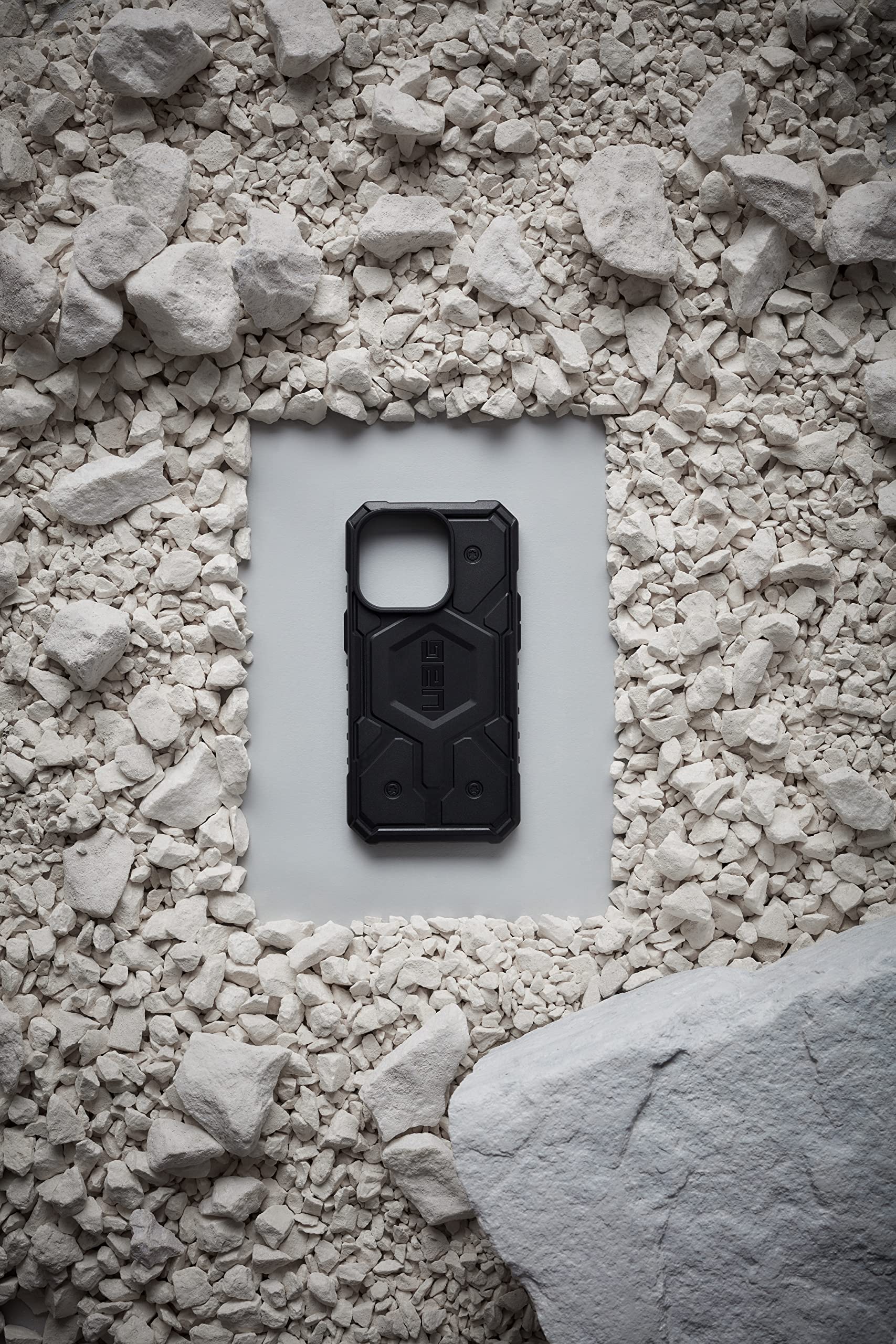 URBAN ARMOR GEAR UAG iPhone 14 Plus Case (6.7