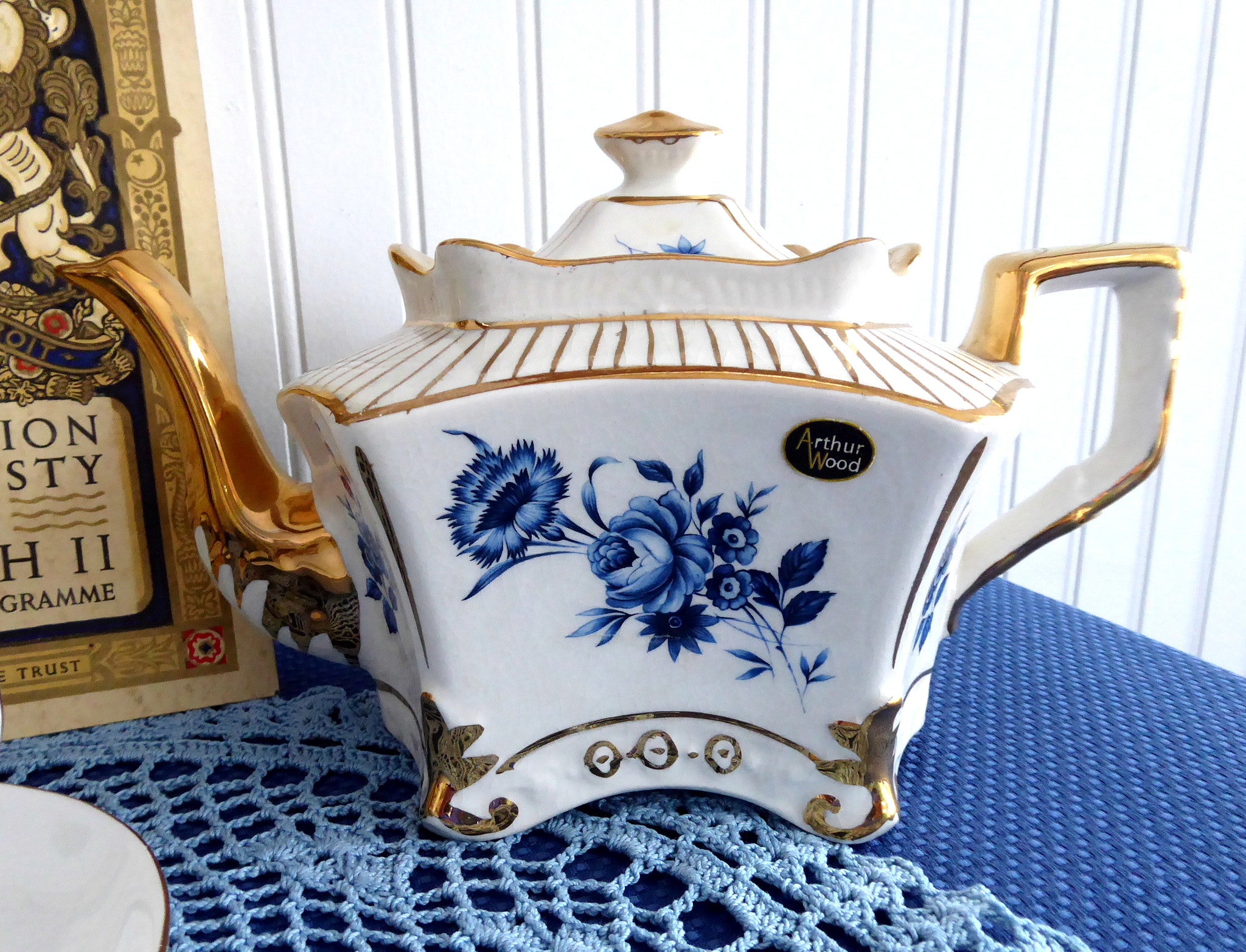 Vintage 1960s Blue Rose Gold Teapot - Antique Wooden Teapot with Floral Design - Perfect for Tea Lovers, Home Decor & Collectors