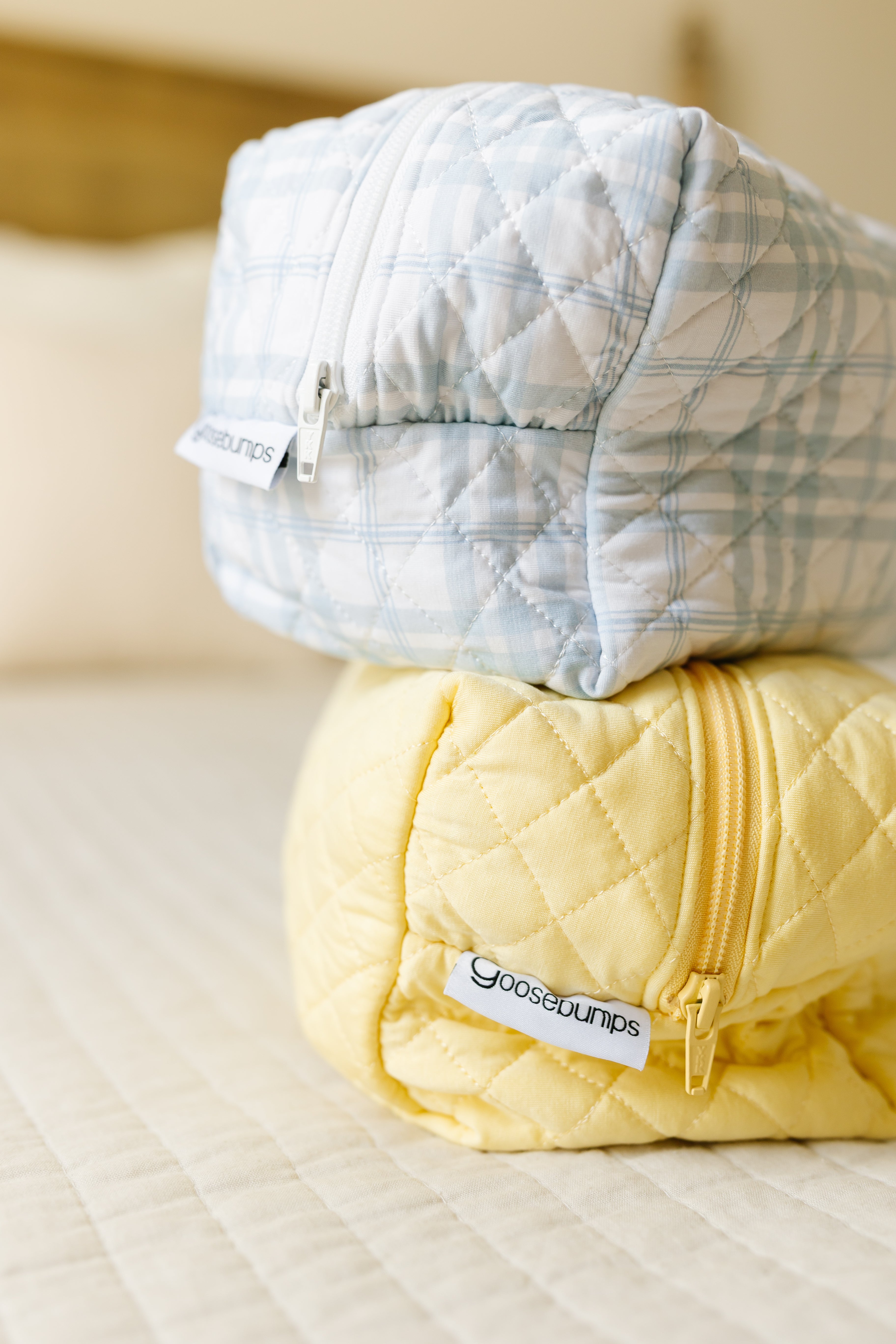 Premium Lemon Meringue Travel Bag - Lightweight Durable Carry-On Luggage for Women & Men | Perfect for Weekend Getaways, Business Trips & Airplane Travel