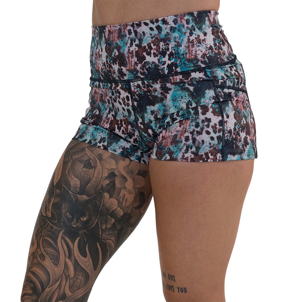 Outlaw Shorts for Men - Comfortable & Stylish Casual Wear for Summer, Hiking, and Outdoor Adventures