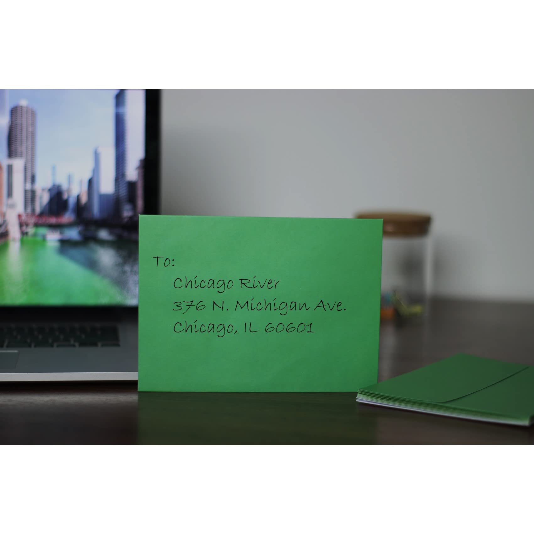 36-Pack Green 5x7 Self Seal A7 Envelopes - Gradient Fade Out Mailing Envelopes for Invitations, Letters, Photos, Thank You Cards, Wedding - Perfect for Business Correspondence, Greeting Cards & Event Stationery