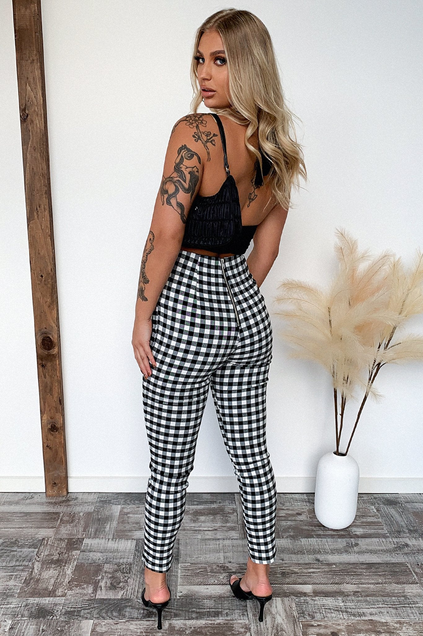 Stylish Dinah Pants in Black & White Checkered Pattern - Trendy High-Waisted Trousers for Women | Perfect for Office Wear, Casual Outings & Date Nights