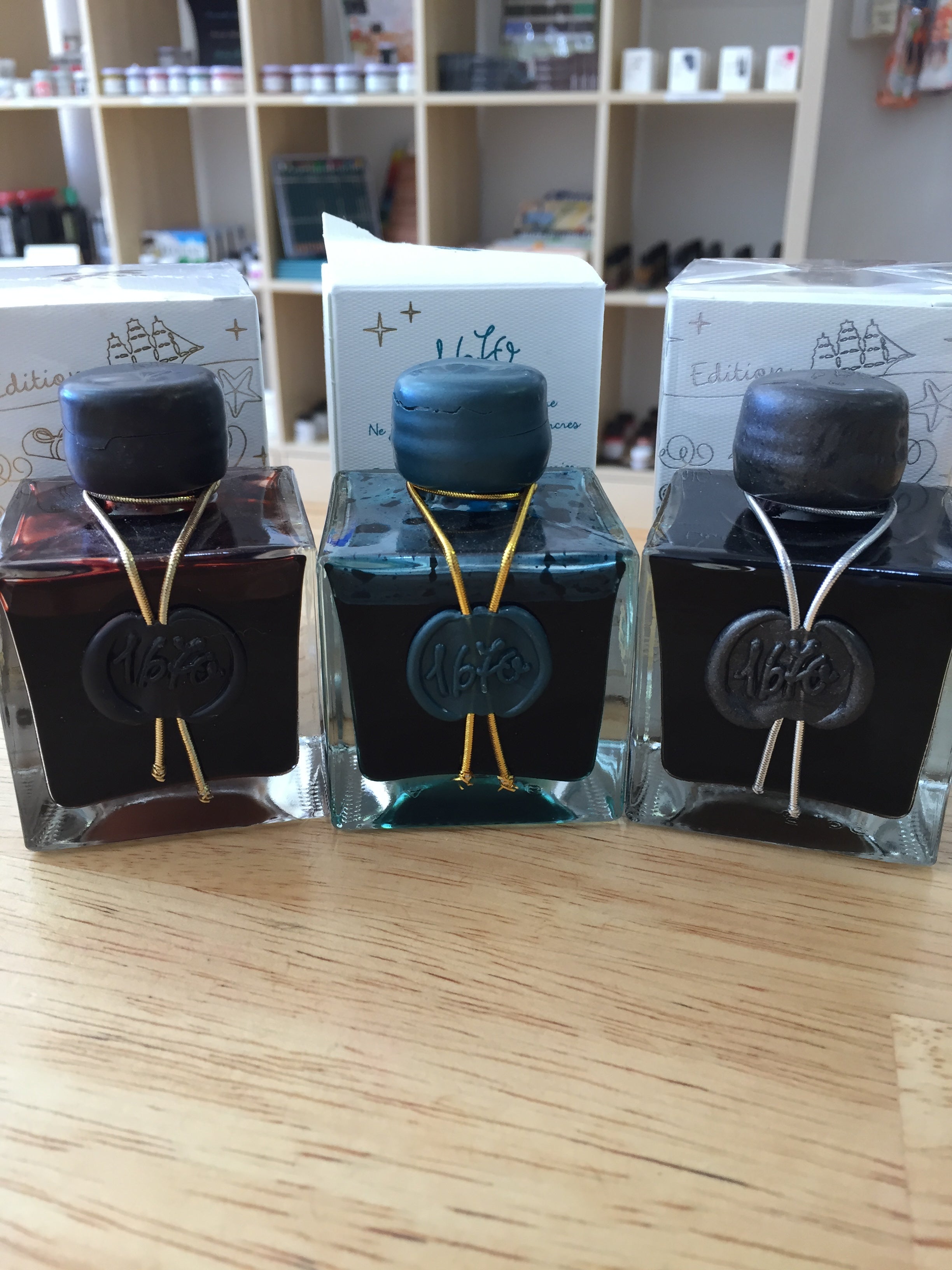J. Herbin 1670 Anniversary Ink - Premium Fountain Pen Ink for Calligraphy & Writing - Perfect for Special Occasions, Gifts & Collectors