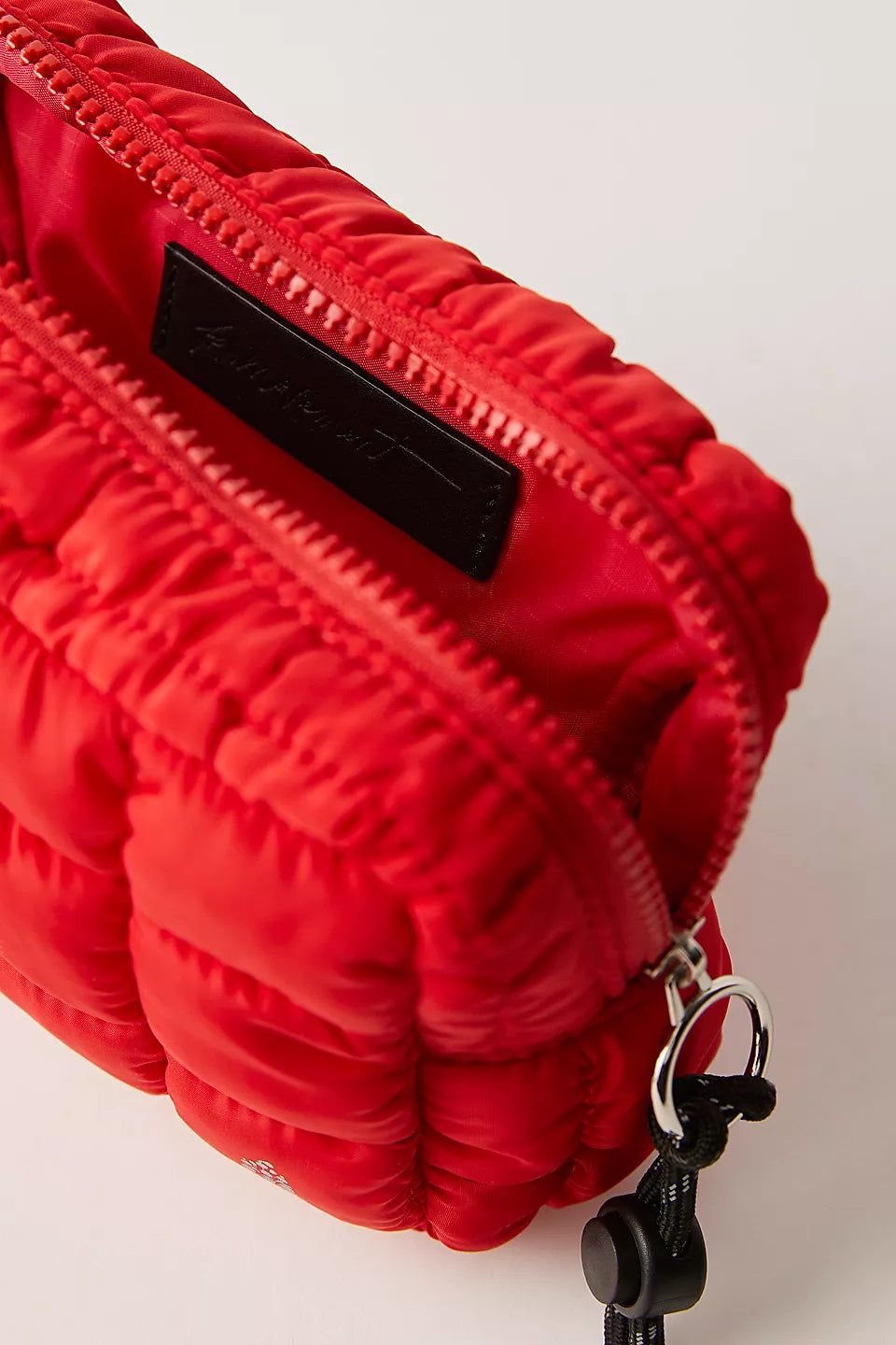 Quilted Mini Crossbody Phone Case - Stylish & Protective for iPhone 14/13/12/11 Pro Max - Perfect for Travel, Shopping & Everyday Use