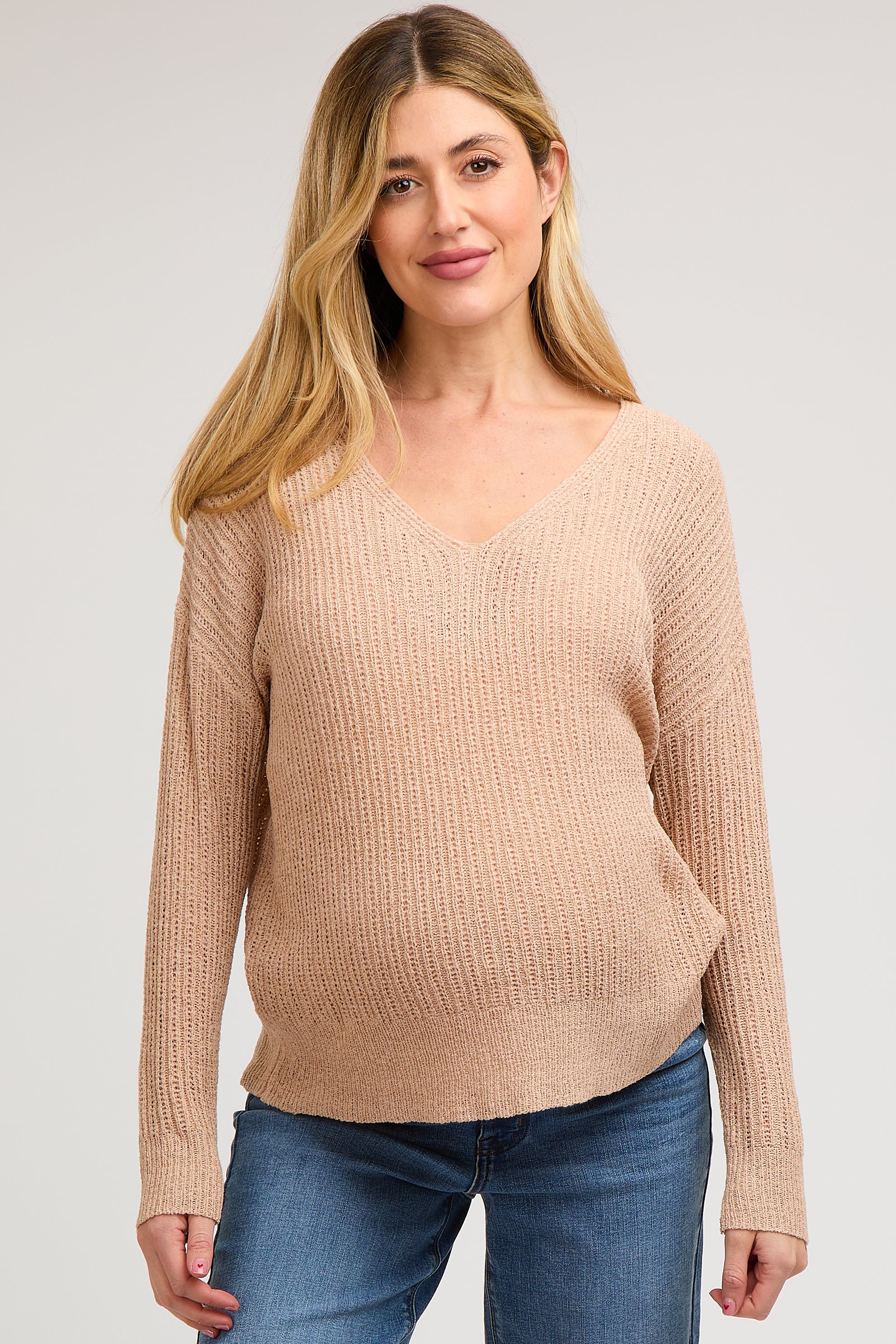 Beige Knit V-Neck Maternity Long Sleeve Top for Pregnancy Comfort - Soft Stretchy Nursing Shirt for Expecting Moms (Perfect for Work, Casual Wear & Maternity Photos)