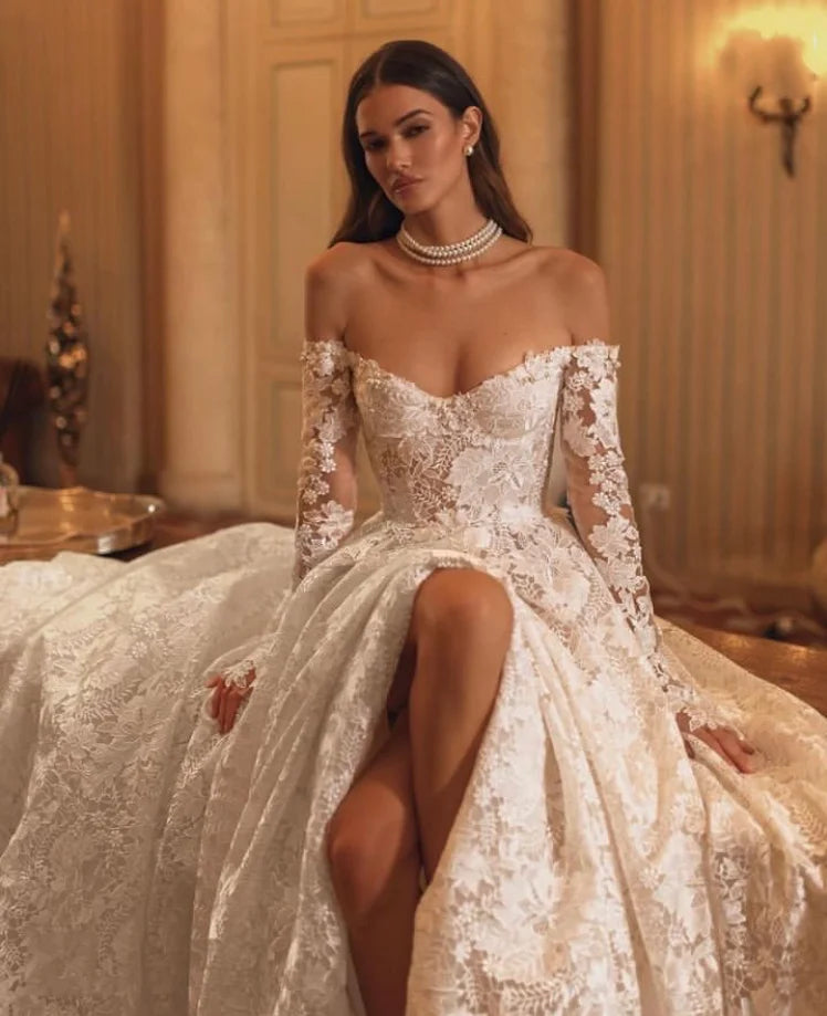 Luxury Vintage A-Line Lace Wedding Dress - Off-the-Shoulder Long Sleeve Customizable Bridal Gown for Elegant Church Ceremony & Romantic Beach Wedding