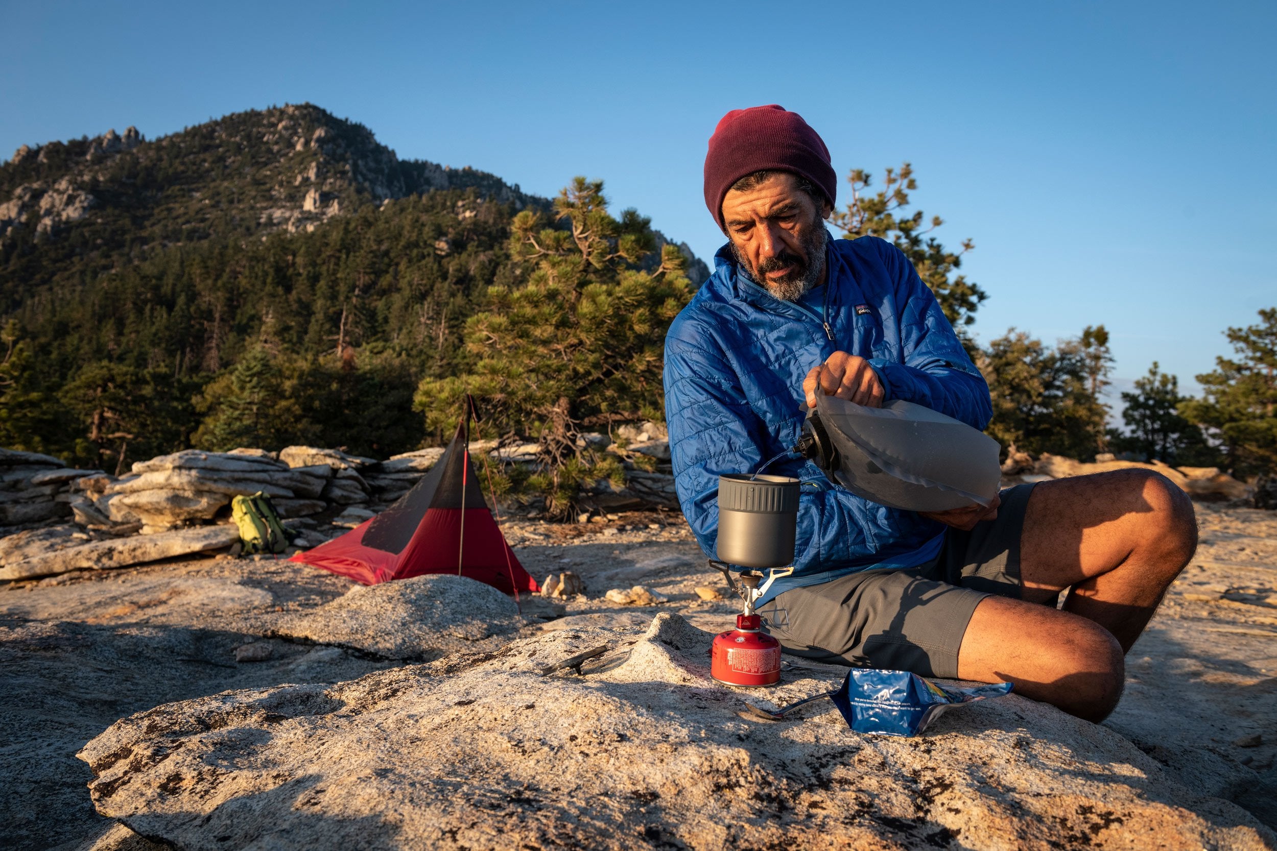 MSR PocketRocket 2 Ultralight Backpacking Stove Kit - Compact Camping Stove for Hiking, Backpacking & Outdoor Adventures