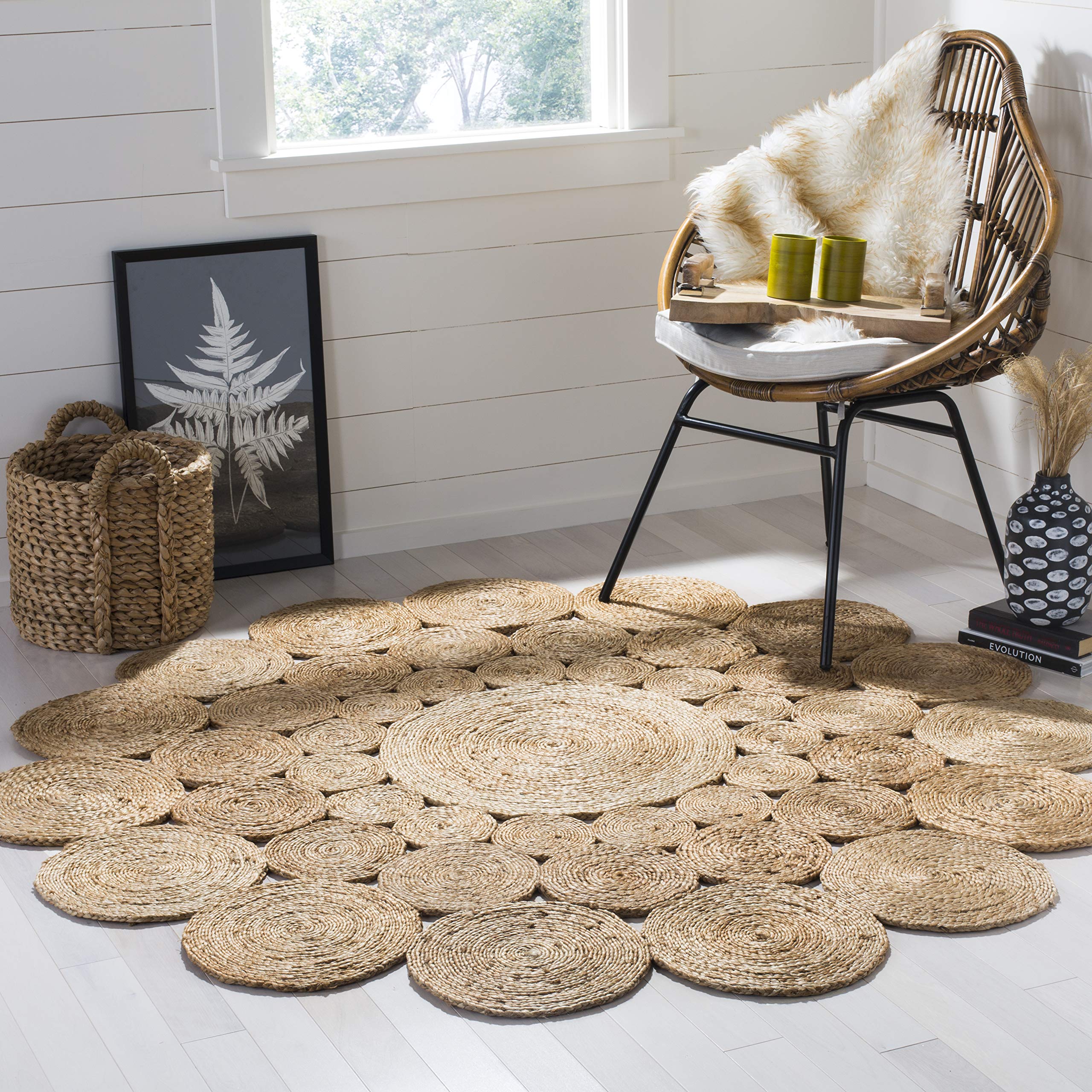 SAFAVIEH Natural Fiber Round Collection 8' Round Handmade Jute Area Rug - Boho Charm Farmhouse Style for Living Room, Bedroom & Dining Room Decor