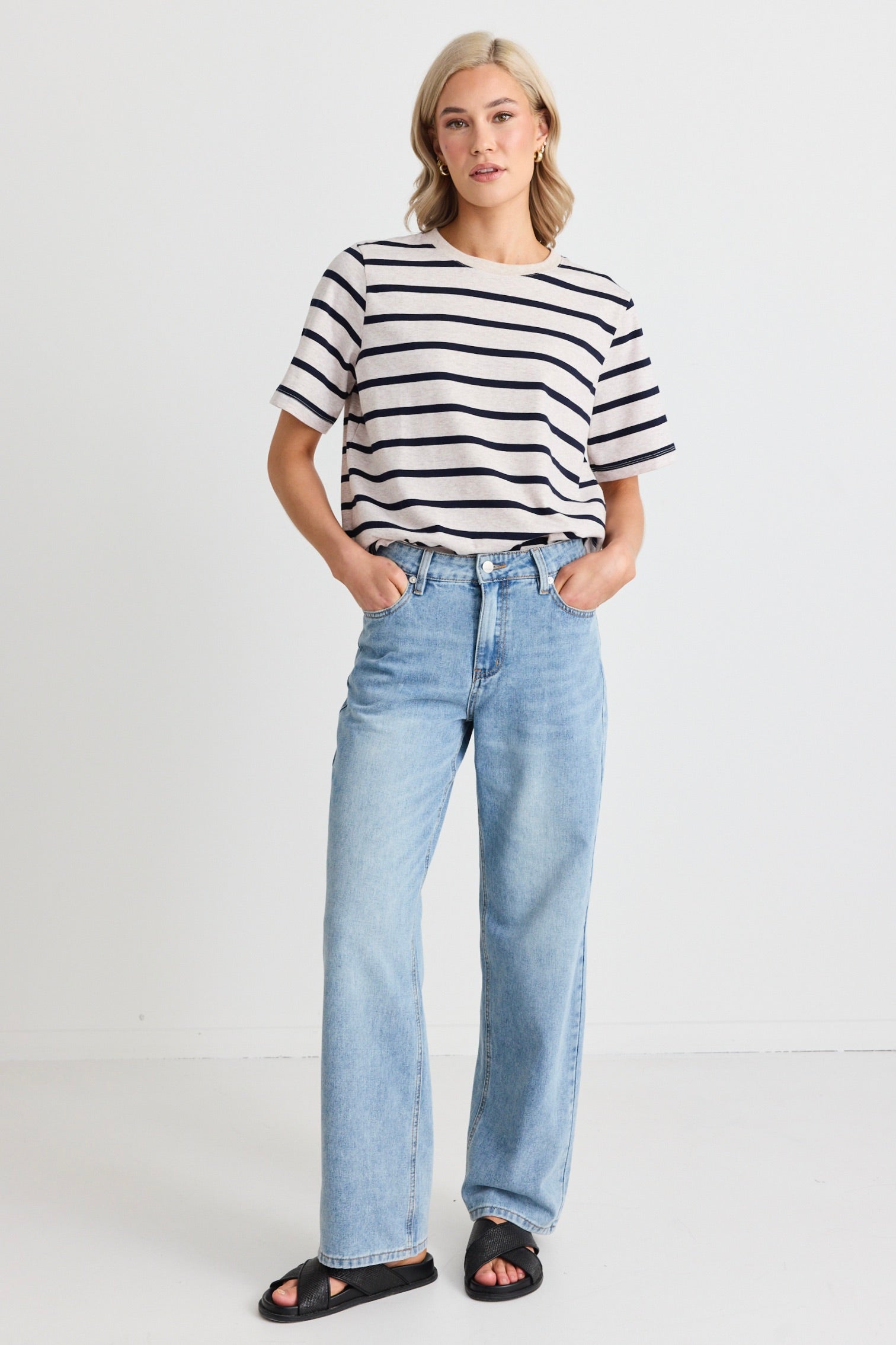 Women's Cedar Cool Blue Mid Rise Relaxed Jeans - Comfortable Stretch Denim Pants for Casual Wear & Everyday Outfits