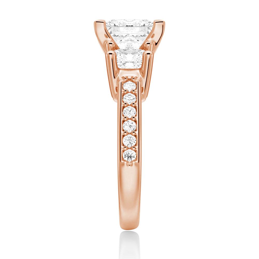 Princess Cut Three Stone Moissanite Engagement Ring - Vintage Style Wedding Band for Women, Perfect for Proposals, Anniversaries & Special Occasions