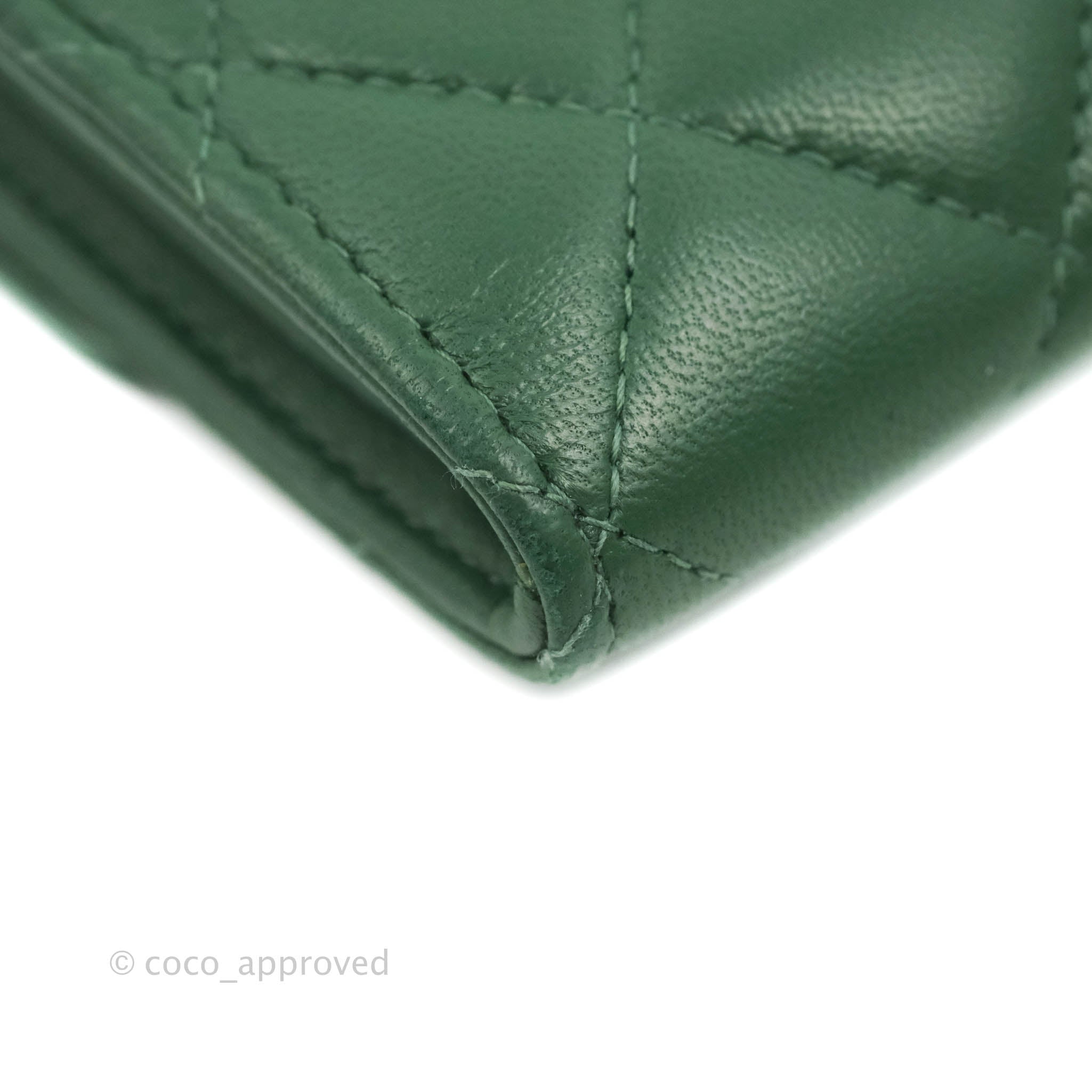 Chanel Classic Flap Coin Purse in Dark Green Lambskin with Silver Hardware - Luxury Wallet for Women, Perfect for Everyday Use & Special Occasions