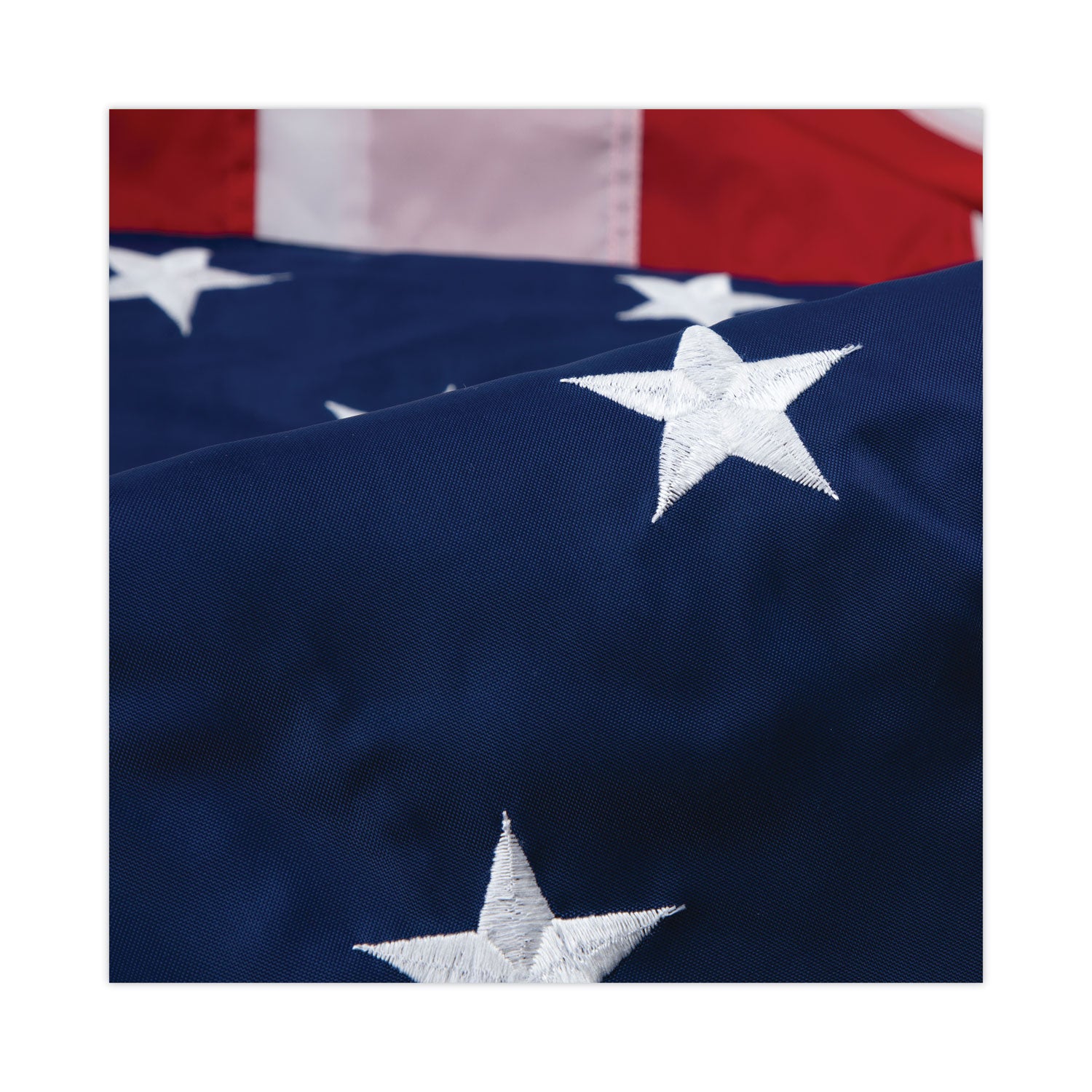 Advantus Heavyweight Nylon All-Weather American Flag 96x60 Inch - Durable Outdoor US Flag for Patio, Garden & Backyard Decor