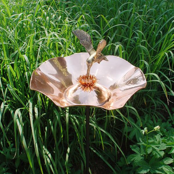 Hummingbird Bird Bath for Outdoors - Durable & Elegant Garden Decoration to Attract Hummingbirds | Perfect for Backyard, Patio, and Garden Decor