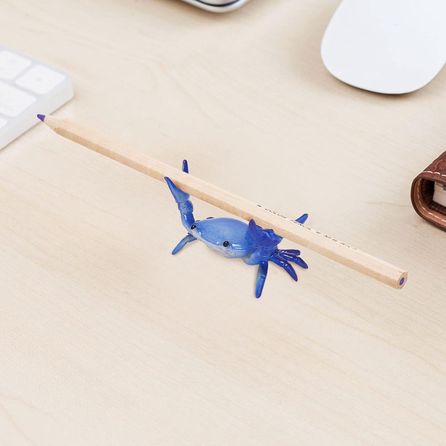 Dark Blue Creative Crab Pen Holder & Weightlifting Crabs Desk Organizer - Office Desktop Decoration, Pencil Holder & Stationery Storage Rack - Perfect for Workspace Organization, Home Office & School Supplies