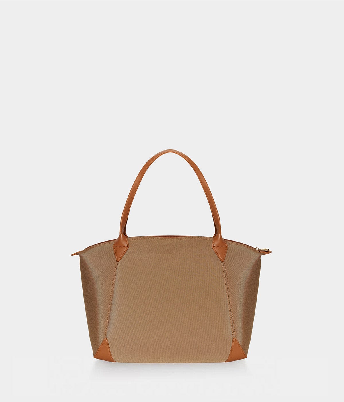Journey Apple Skin & Recycled Nylon Weekender Travel Bag in Caramel - Perfect for Weekend Getaways, Business Trips & Gym Essentials