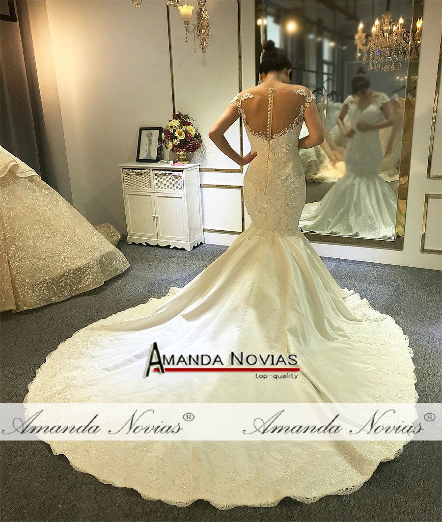 2021 New Satin Mermaid Wedding Dress with Lace - Elegant African Wedding Gowns for Brides, Beach Weddings & Formal Ceremonies