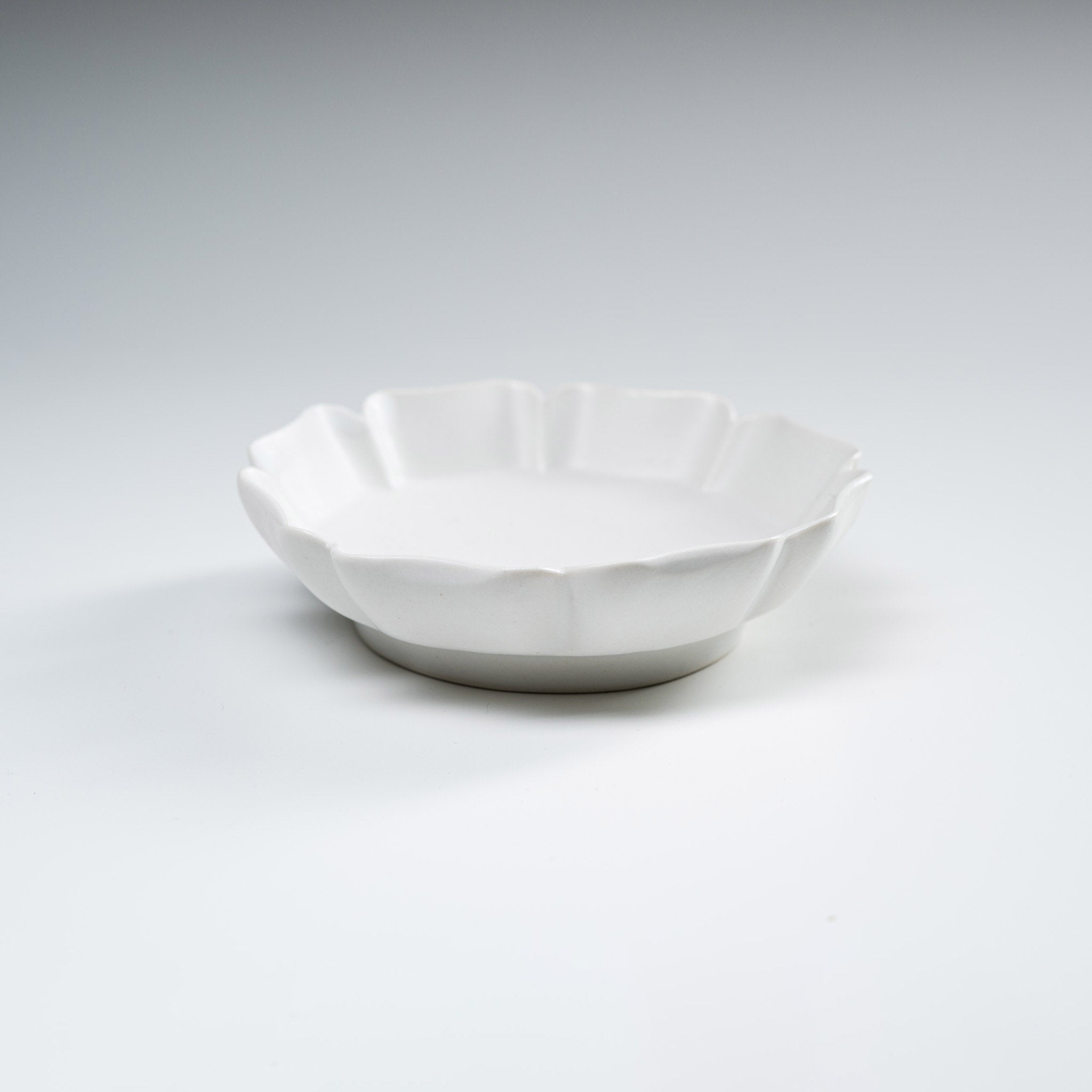 USUKI Ware Handmade Small Deep Plate 10cm - Authentic Japanese Stoneware Bowl for Sushi, Soy Sauce & Condiments | Perfect for Home Dining & Restaurant Use
