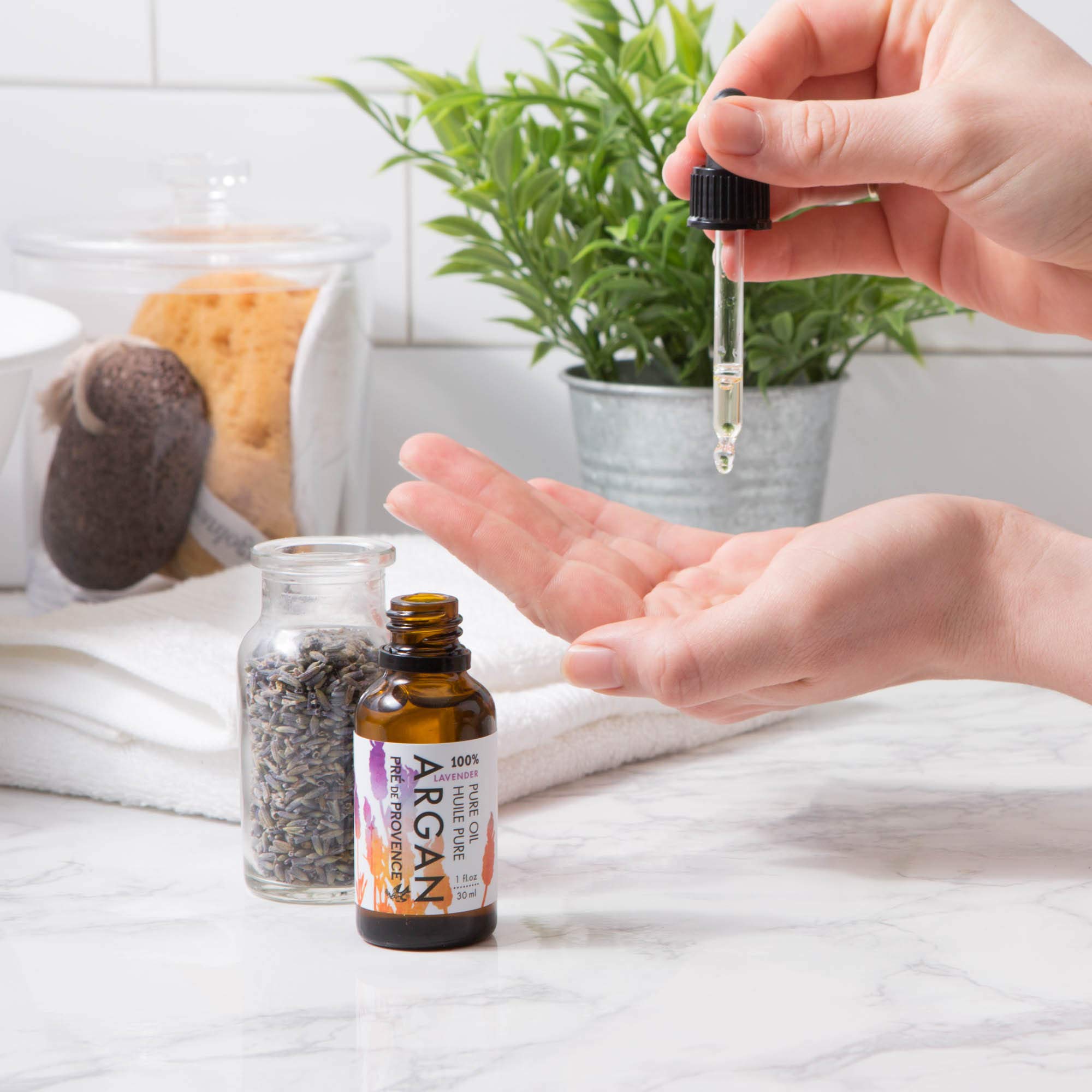 Pre De Provence Pure Moroccan Argan Oil for Skin, Face, Hair & Nails - 1oz Lavender Scented - Hydrating & Nourishing Treatment for Dry Skin & Damaged Hair - Perfect for Daily Moisturizing & Spa Nights