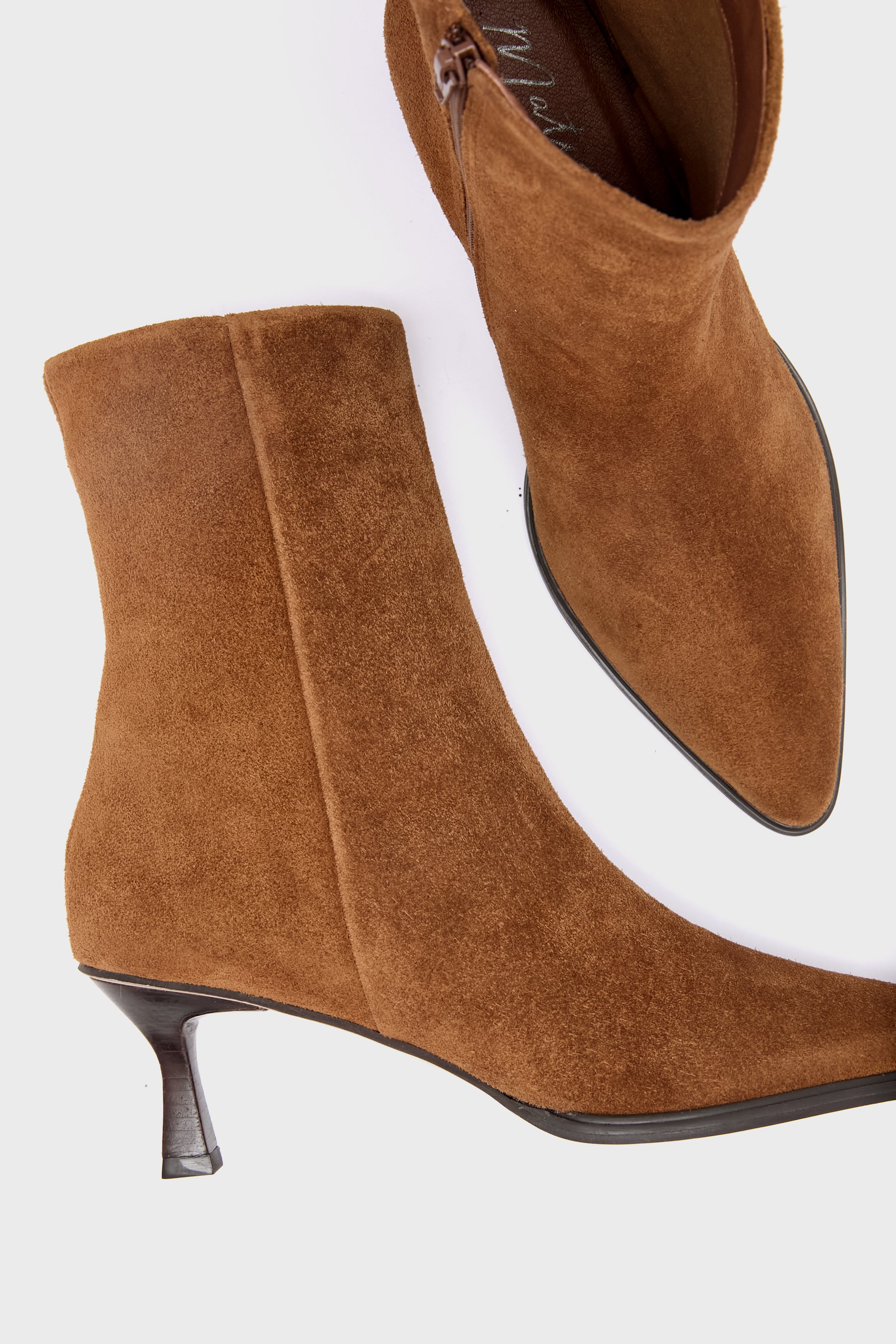 Bourbon Gabbie Booties - Women's Stylish Ankle Boots for Fall & Winter | Comfortable & Fashionable | Perfect for Casual Outfits, Work & Date Nights